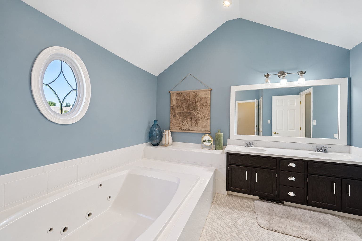 2412 Clifton Court, Naperville, IL 60565 2412 Clifton Court, Naperville, IL 60565