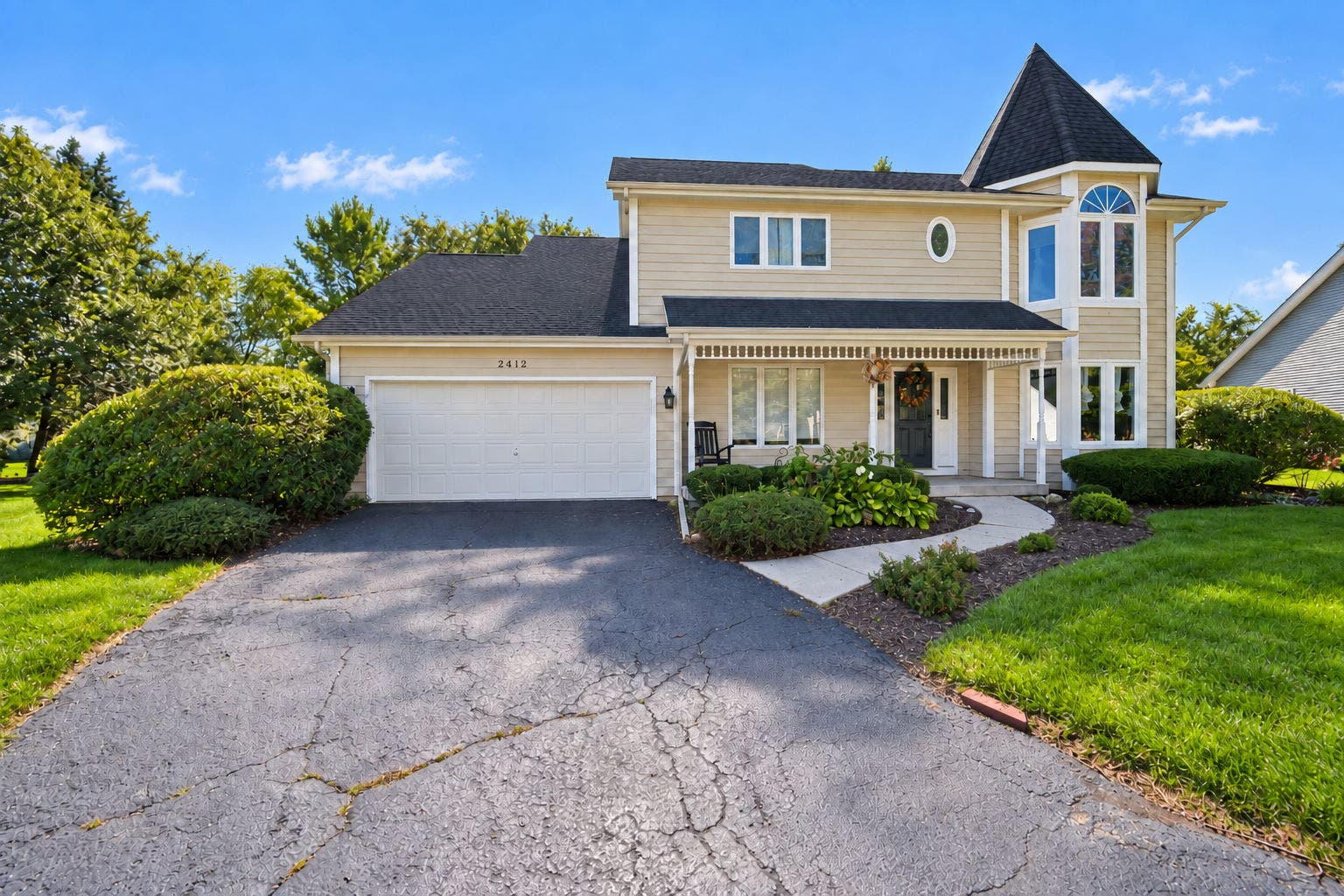 2412 Clifton Court, Naperville, IL 60565 2412 Clifton Court, Naperville, IL 60565