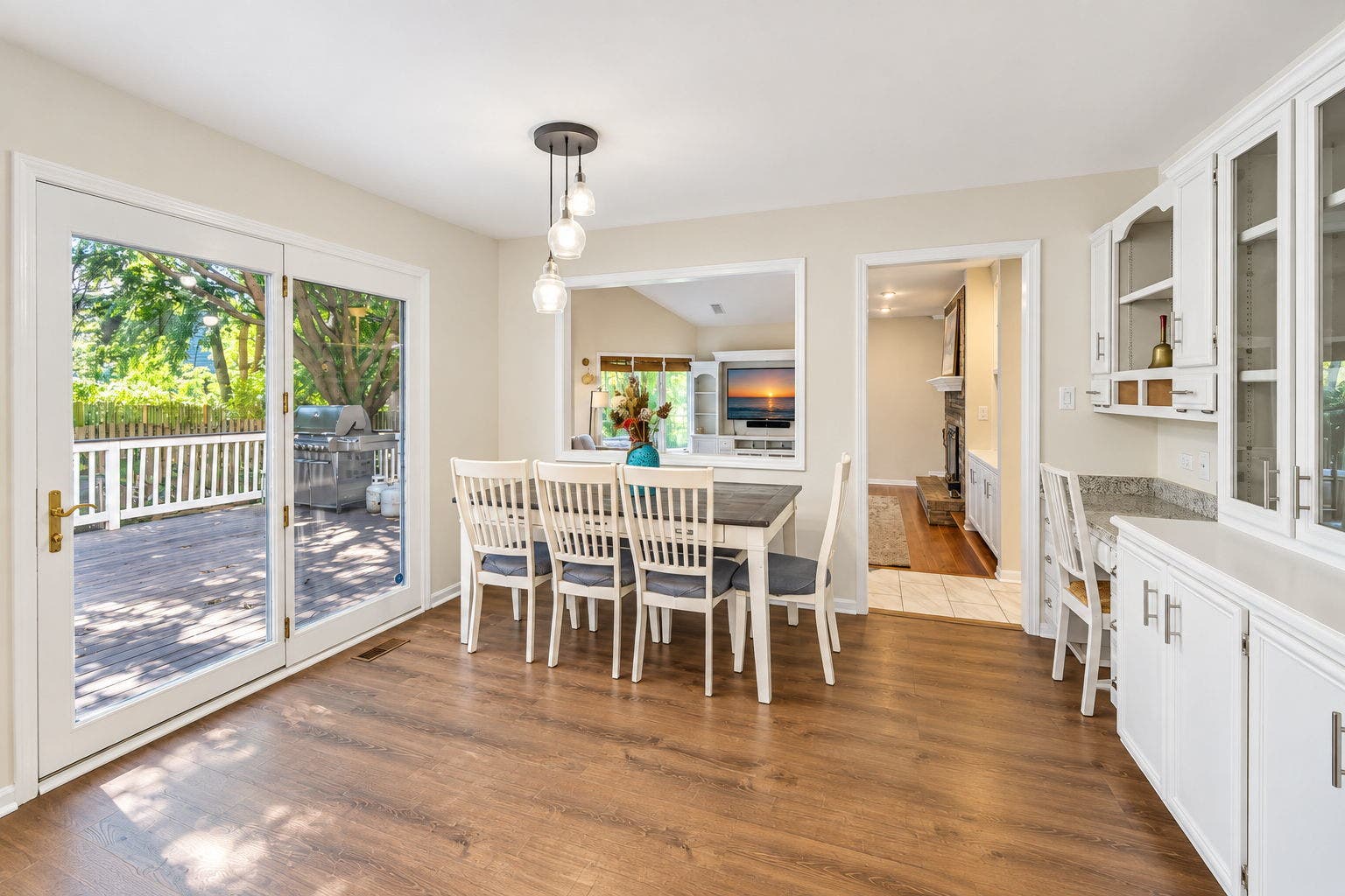 2412 Clifton Court, Naperville, IL 60565 2412 Clifton Court, Naperville, IL 60565