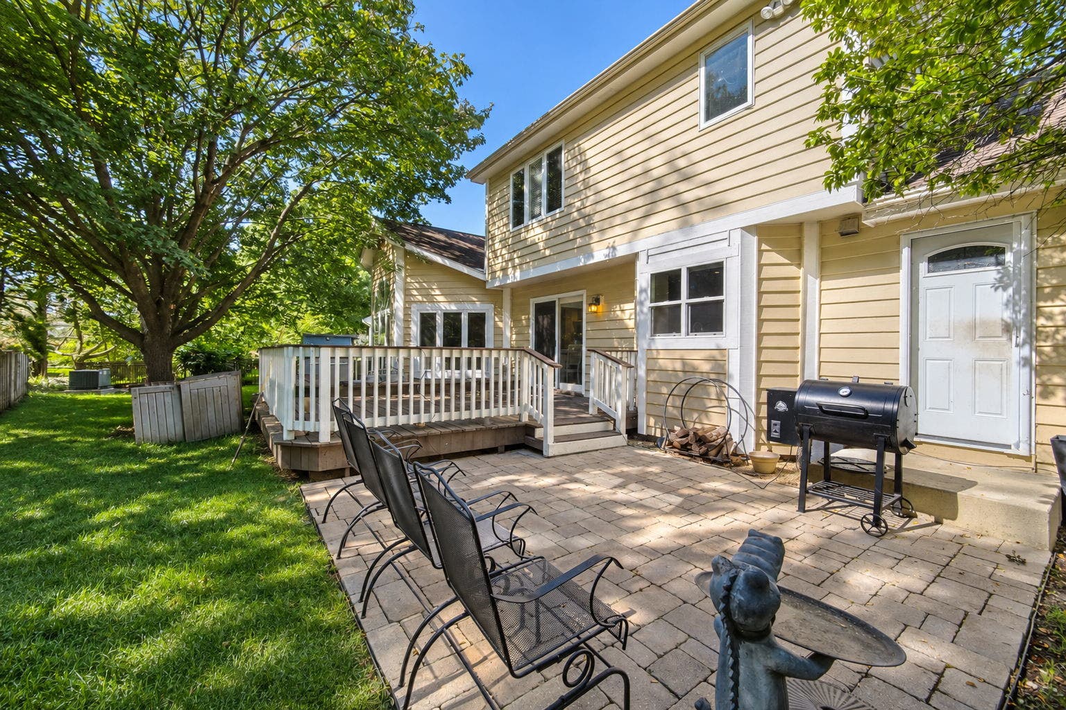 2412 Clifton Court, Naperville, IL 60565 2412 Clifton Court, Naperville, IL 60565