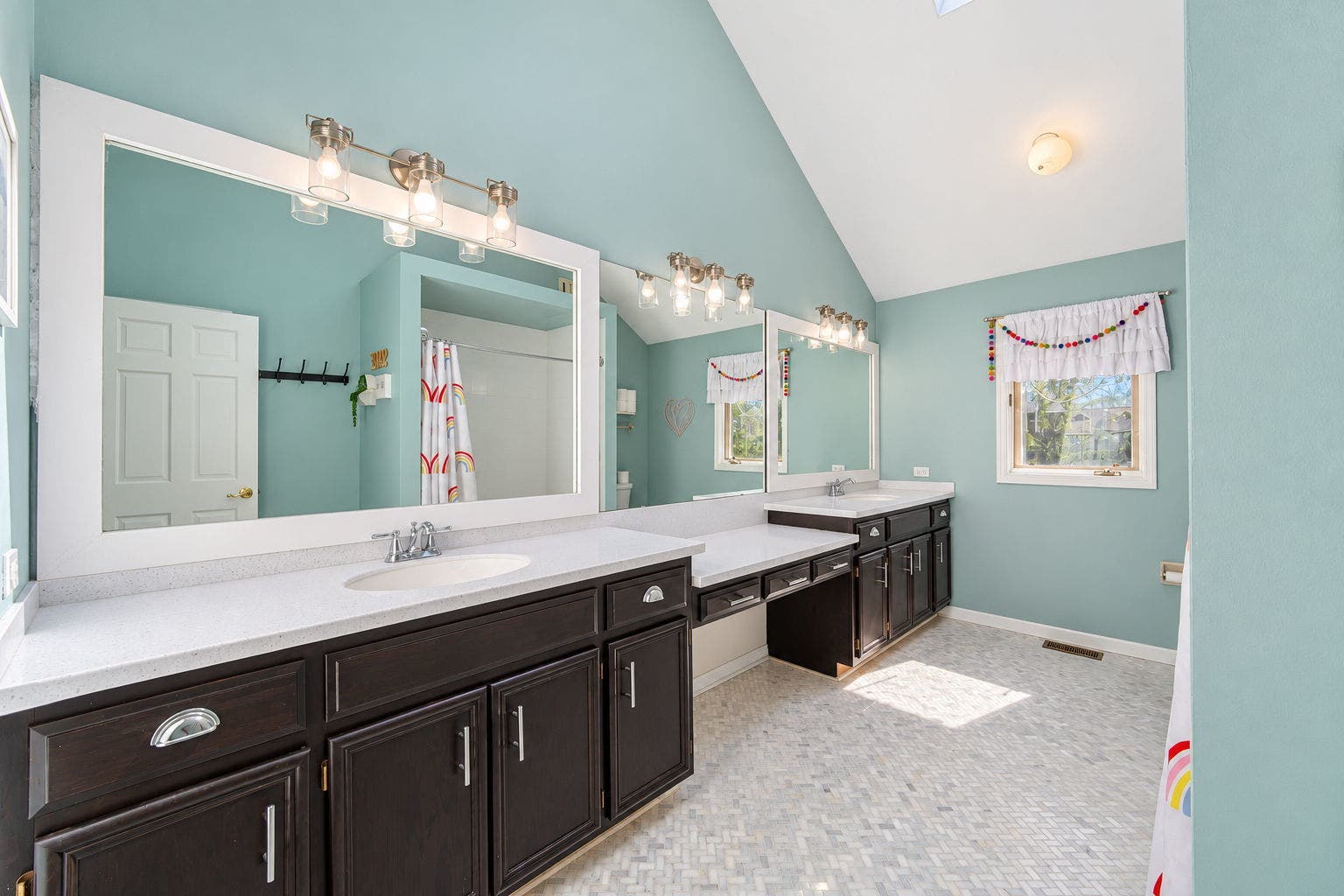 2412 Clifton Court, Naperville, IL 60565 2412 Clifton Court, Naperville, IL 60565