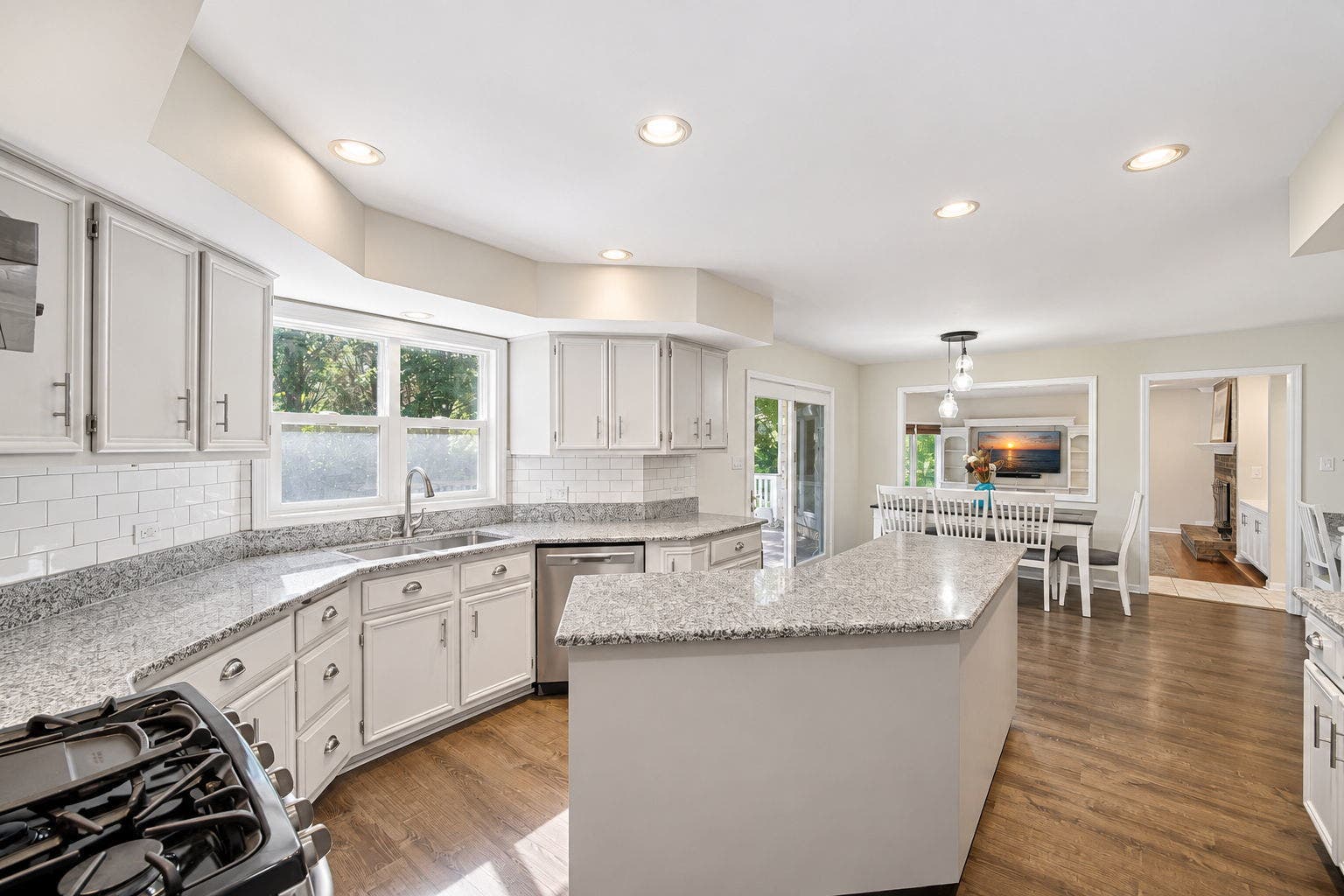 2412 Clifton Court, Naperville, IL 60565 2412 Clifton Court, Naperville, IL 60565