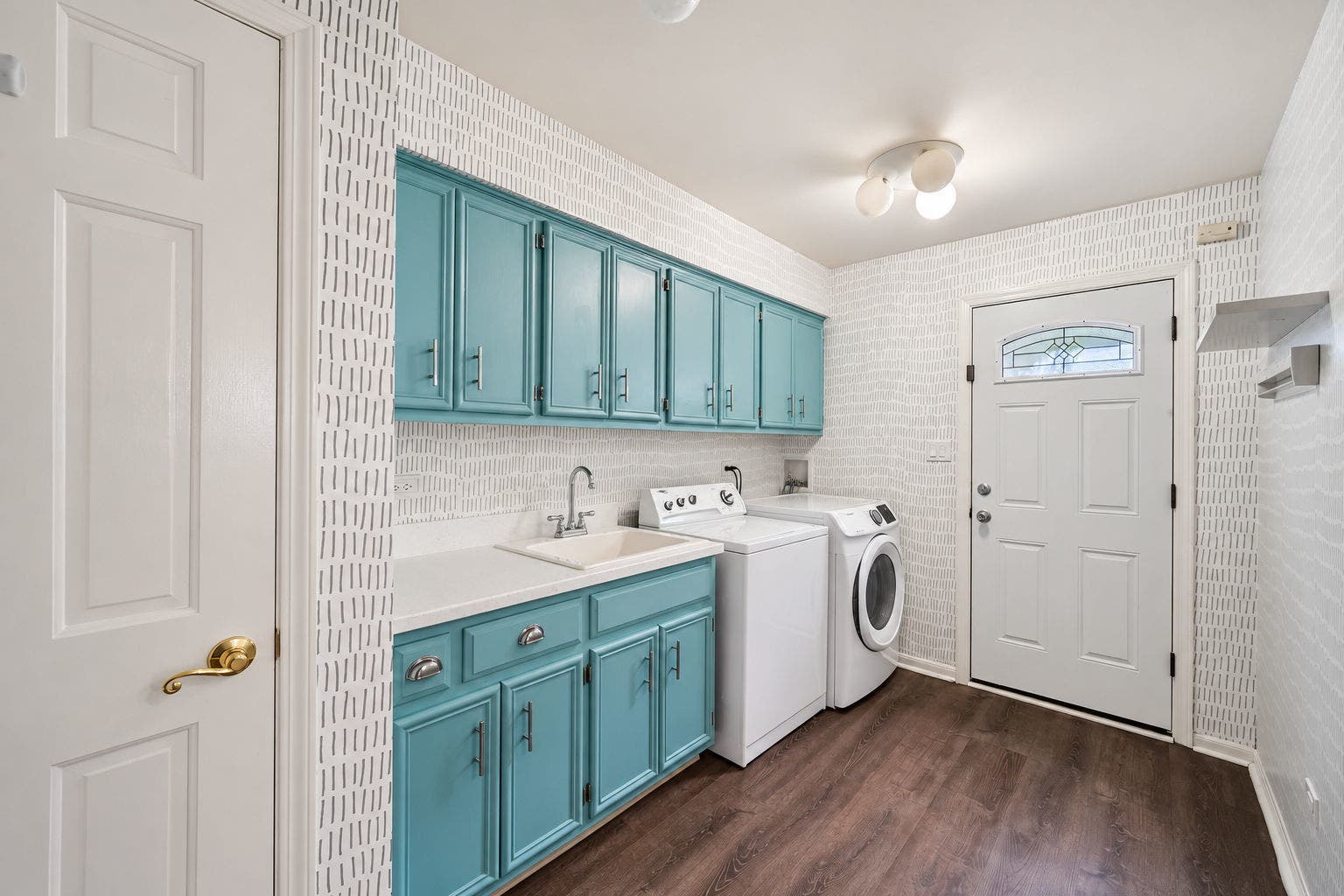 2412 Clifton Court, Naperville, IL 60565 2412 Clifton Court, Naperville, IL 60565