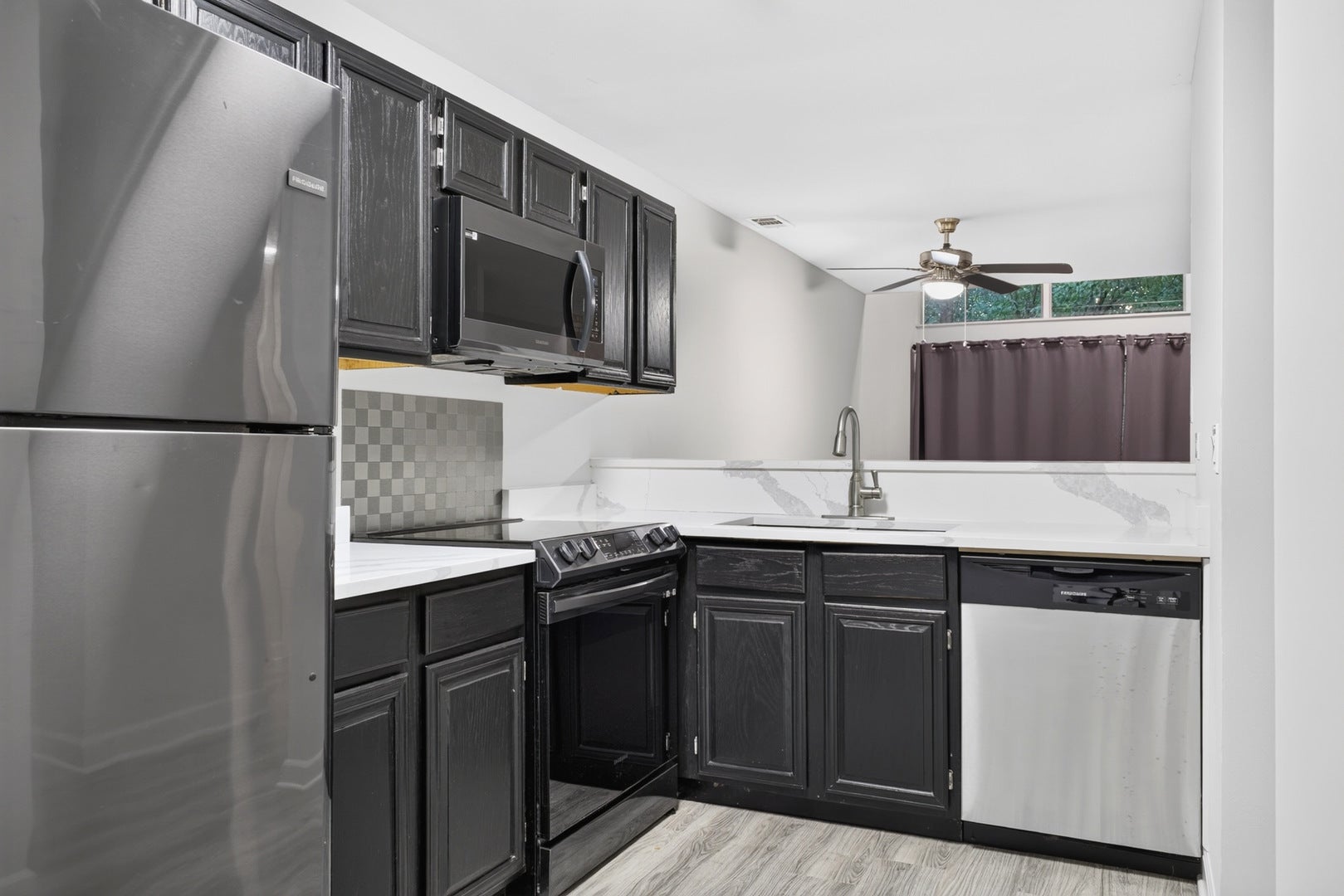 5931 Meadow Drive, #157A, Lisle, IL 60532