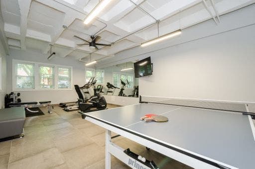 1521 W Sherwin Avenue, #209, Chicago, IL 60626 1521 W Sherwin Avenue, #209, Chicago, IL 60626