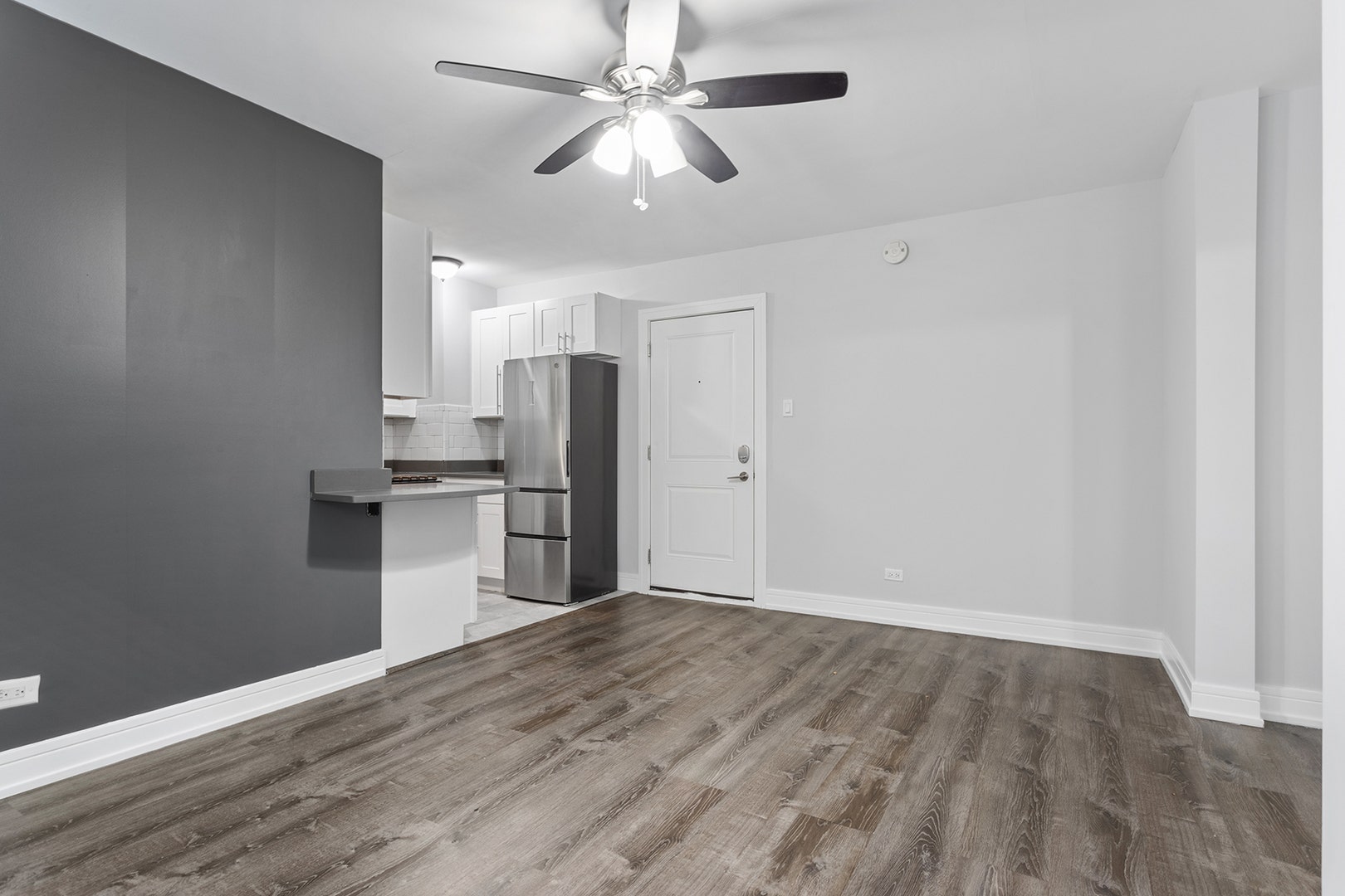 1521 W Sherwin Avenue, #209, Chicago, IL 60626 1521 W Sherwin Avenue, #209, Chicago, IL 60626