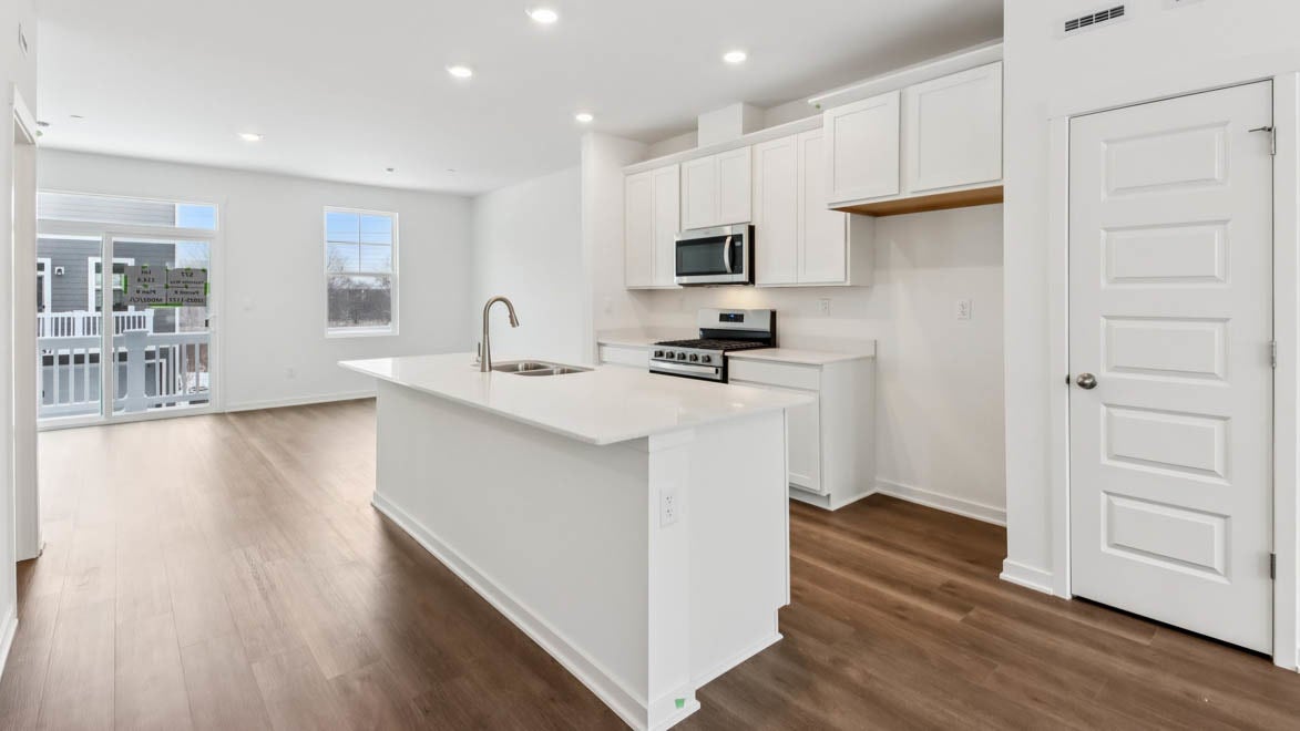 512 yosemite Way, Mundelein, IL 60060 512 yosemite Way, Mundelein, IL 60060