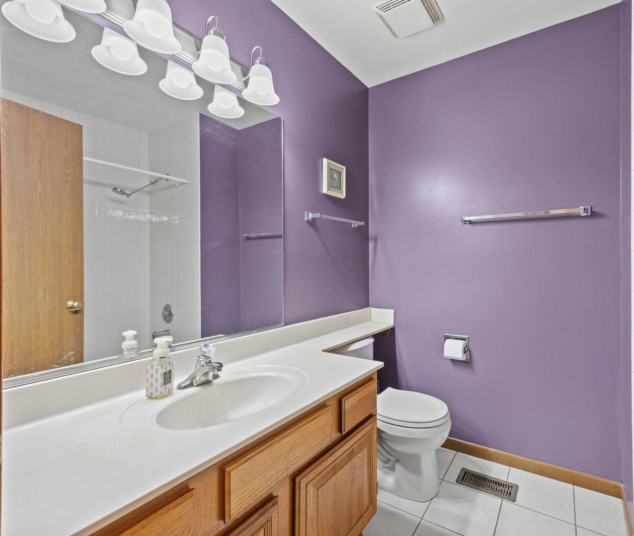 1816 Vermont Drive, Elk Grove Village, IL 60007 1816 Vermont Drive, Elk Grove Village, IL 60007