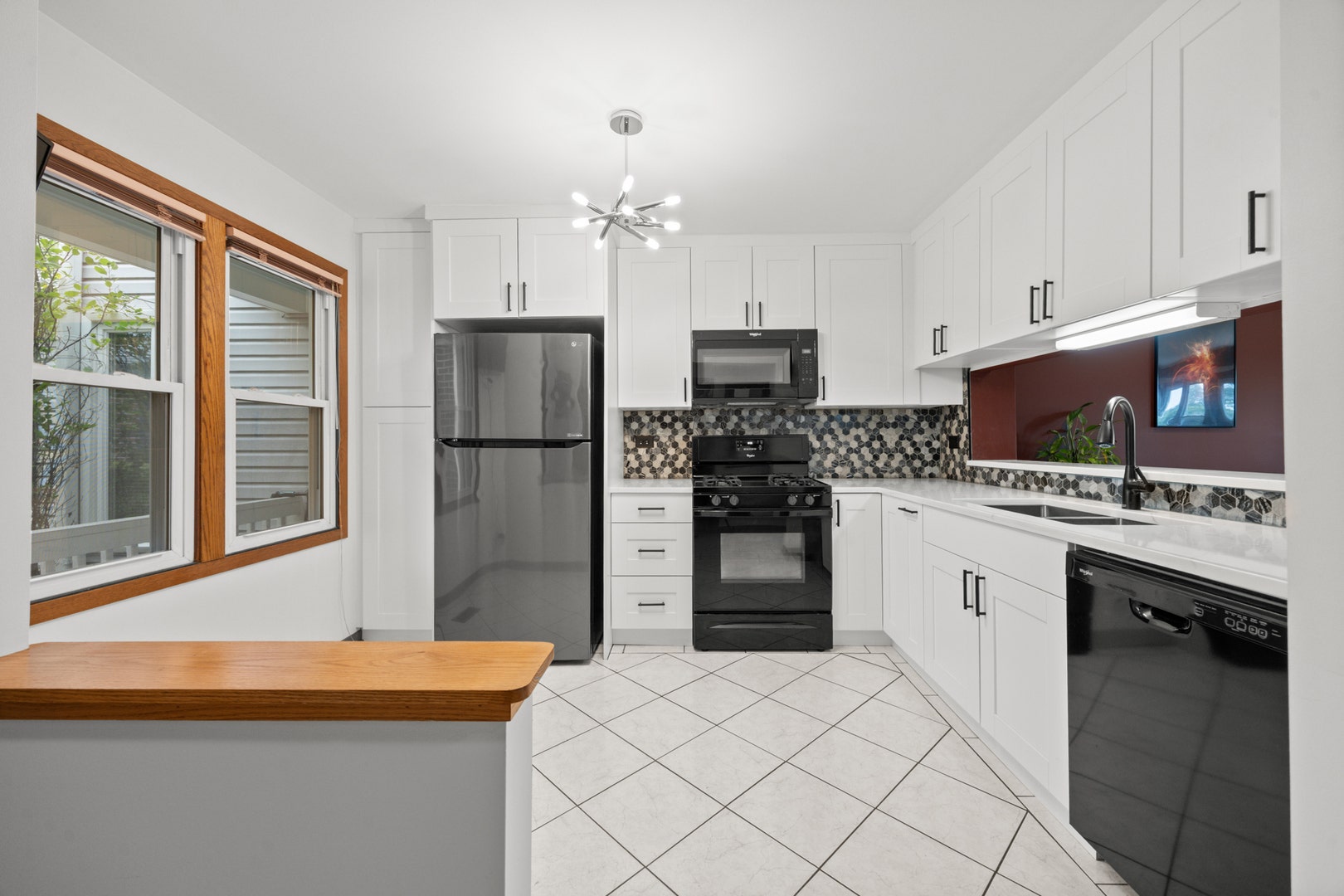 1816 Vermont Drive, Elk Grove Village, IL 60007 1816 Vermont Drive, Elk Grove Village, IL 60007