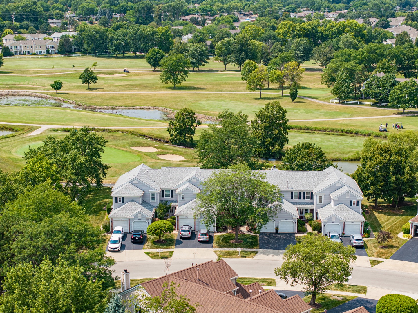 1816 Vermont Drive, Elk Grove Village, IL 60007 1816 Vermont Drive, Elk Grove Village, IL 60007