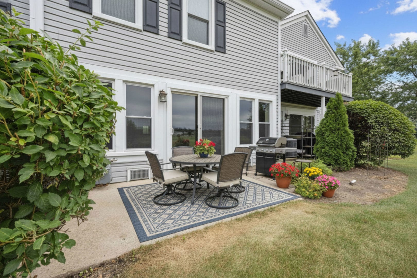1816 Vermont Drive, Elk Grove Village, IL 60007 1816 Vermont Drive, Elk Grove Village, IL 60007