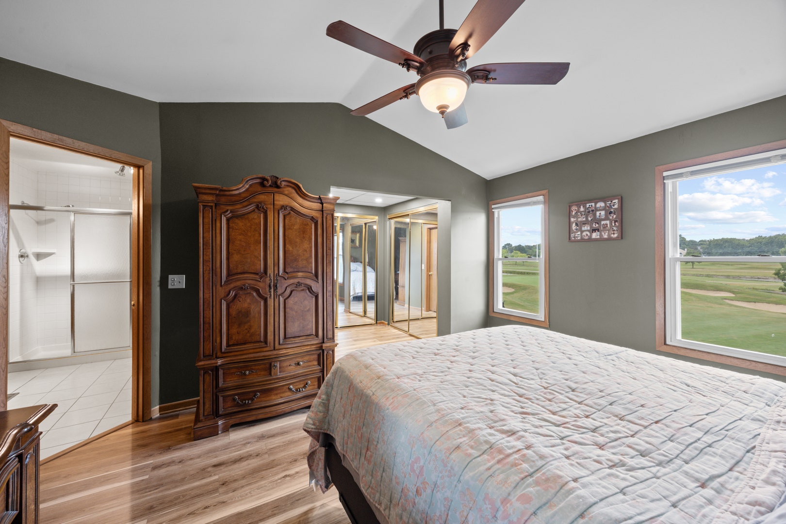 1816 Vermont Drive, Elk Grove Village, IL 60007 1816 Vermont Drive, Elk Grove Village, IL 60007
