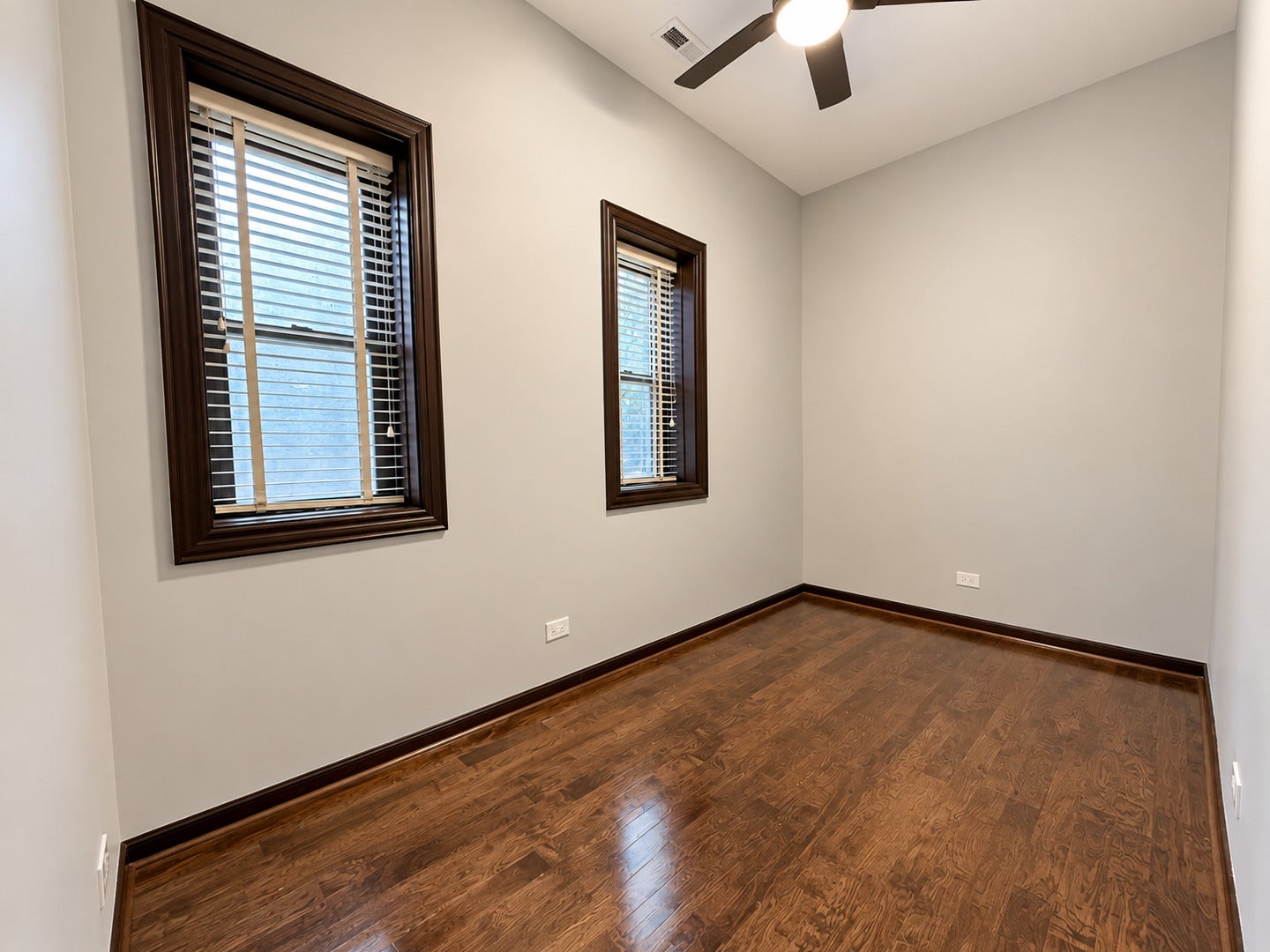 442 E 48th Street, #1W, Chicago, IL 60615