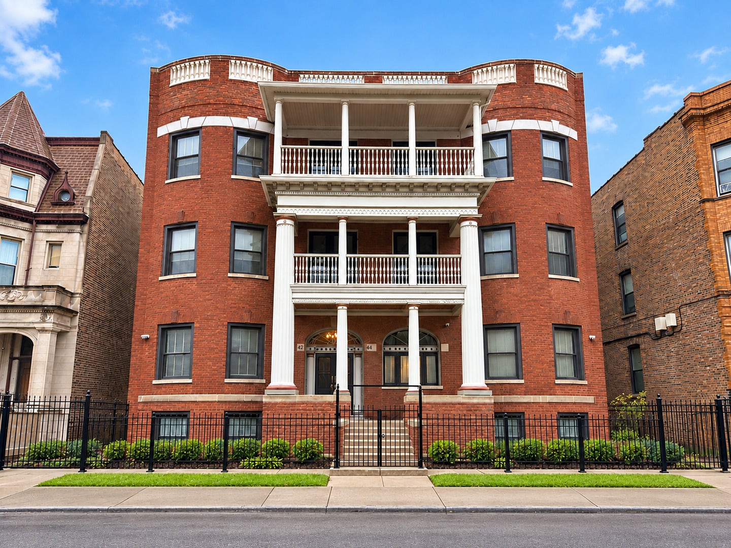 442 E 48th Street, #1W, Chicago, IL 60615