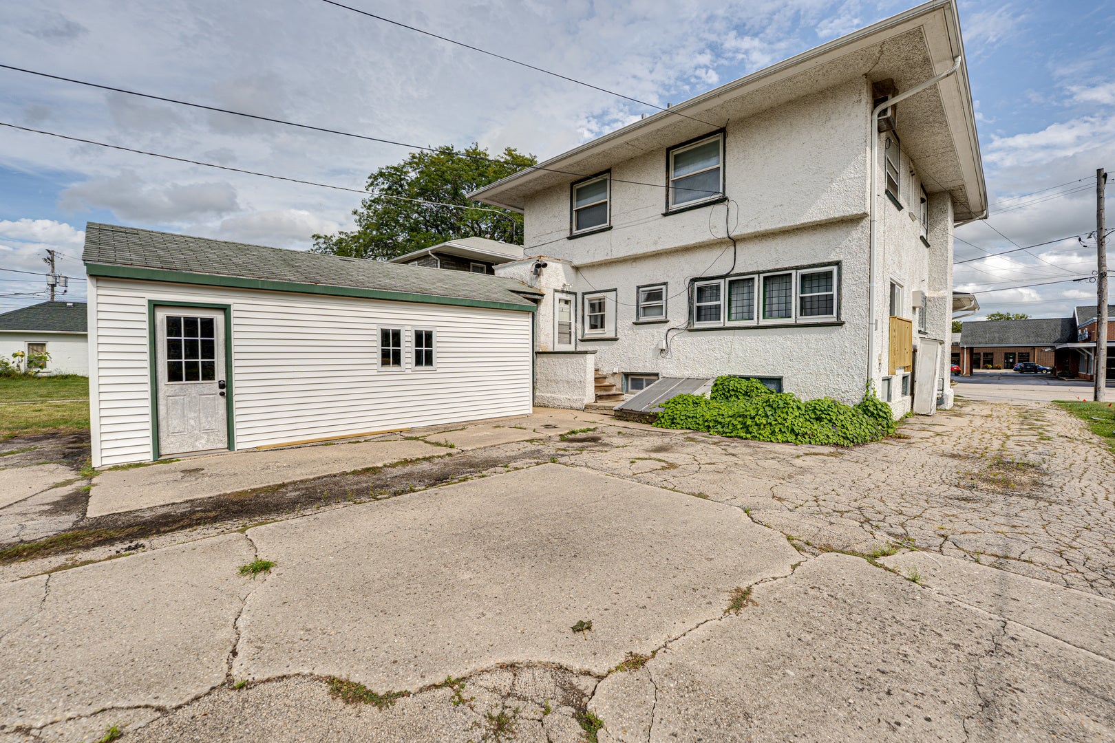 217 S 3rd Street, DeKalb, IL 60115 217 S 3rd Street, DeKalb, IL 60115