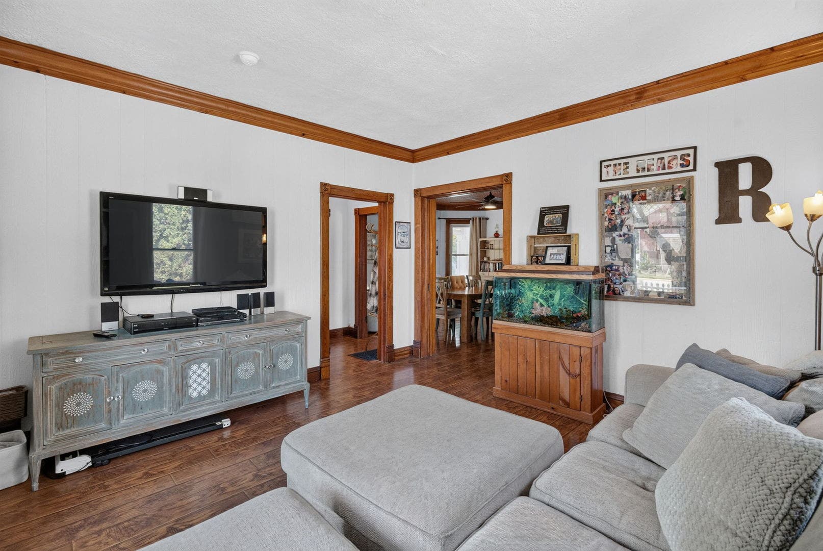 105 N Main St, Seneca, IL 61360 105 N Main St, Seneca, IL 61360