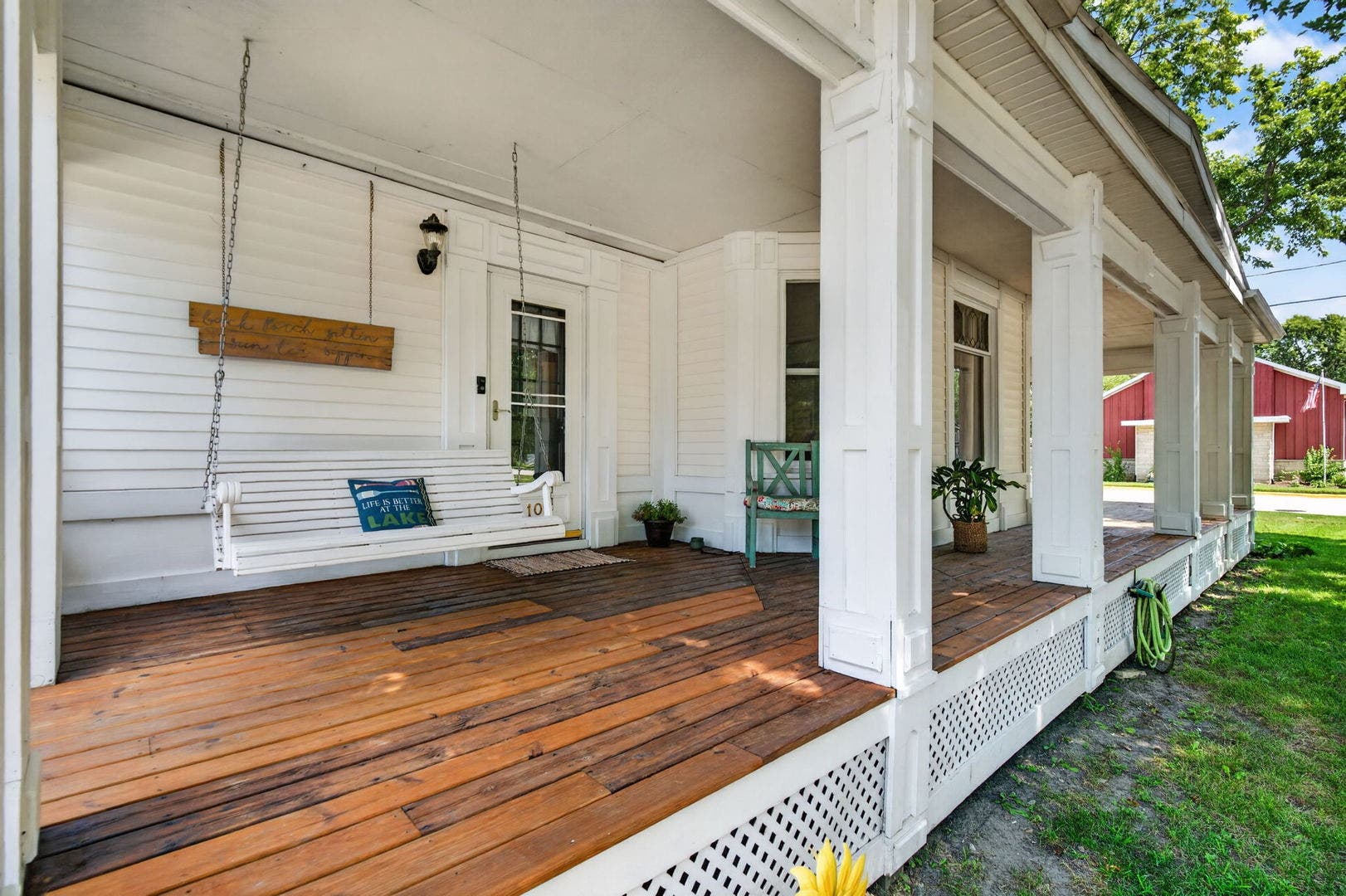 105 N Main St, Seneca, IL 61360 105 N Main St, Seneca, IL 61360