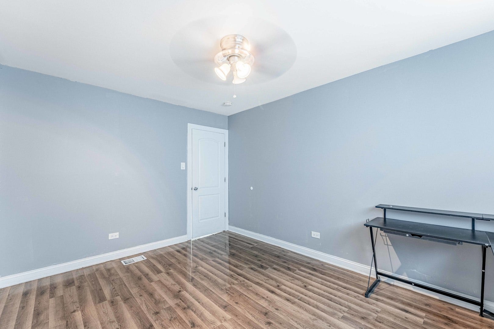 16332 Kedzie Avenue, Markham, IL 60428