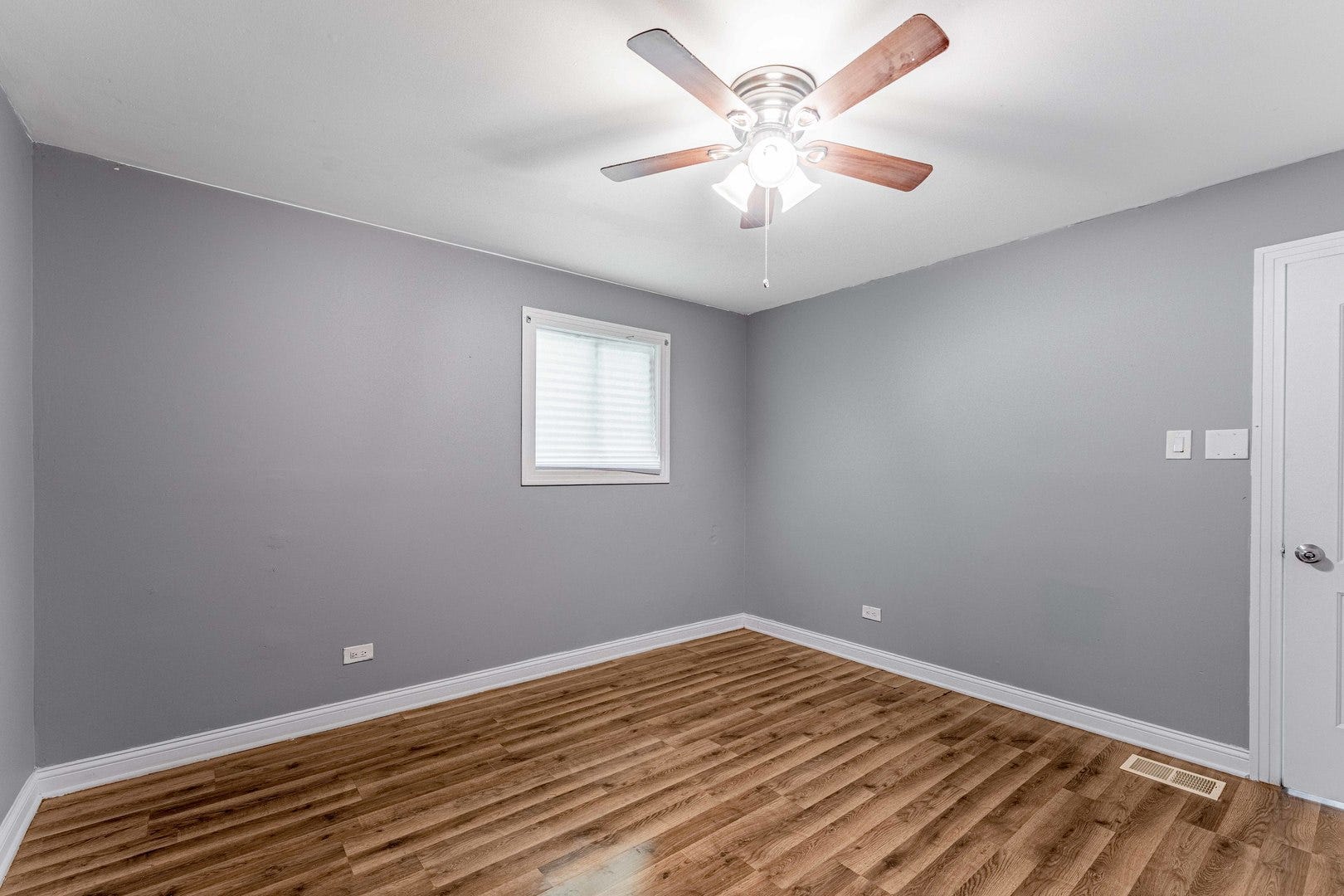 16332 Kedzie Avenue, Markham, IL 60428