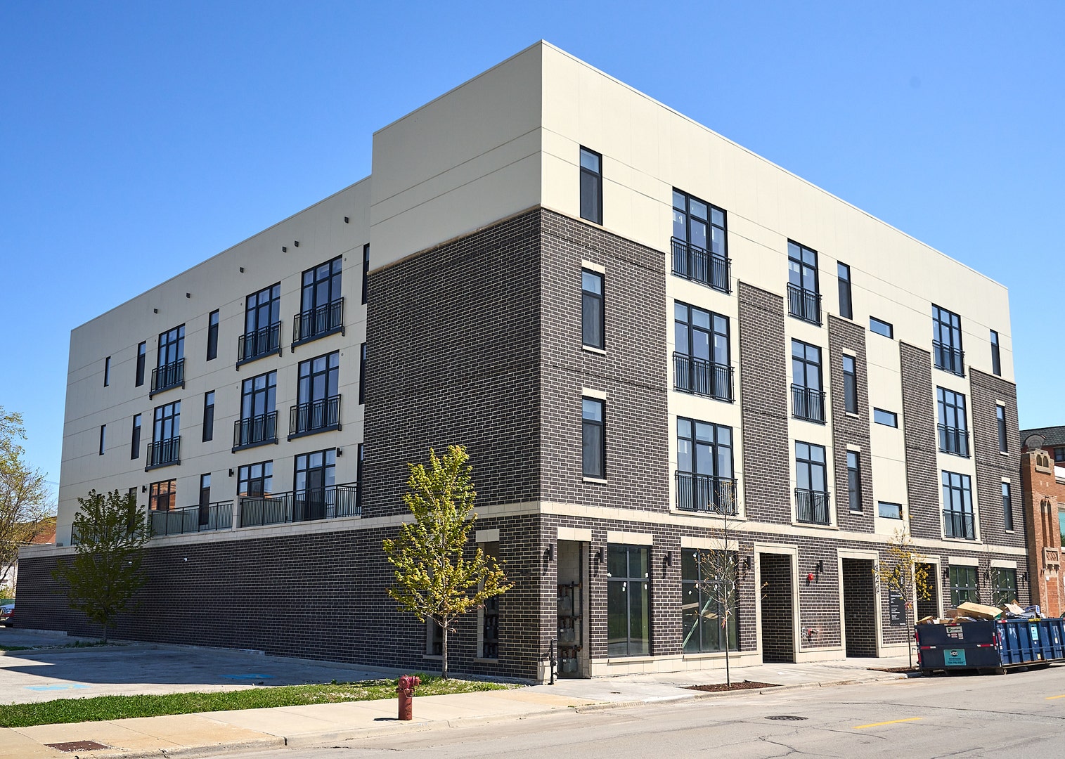 926 E 43rd Street, #203, Chicago, IL 60653 926 E 43rd Street, #203, Chicago, IL 60653