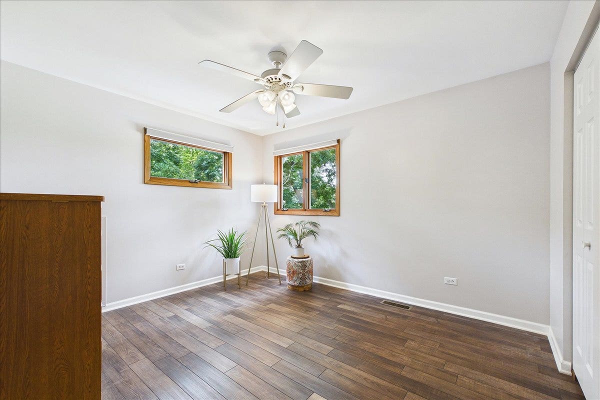 33202 N Woodland Terrace, Grayslake, IL 60030 33202 N Woodland Terrace, Grayslake, IL 60030
