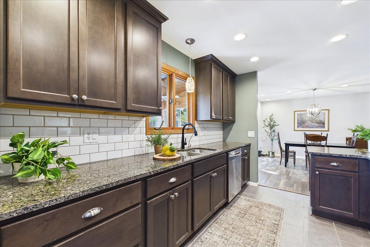 33202 N Woodland Terrace, Grayslake, IL 60030 33202 N Woodland Terrace, Grayslake, IL 60030