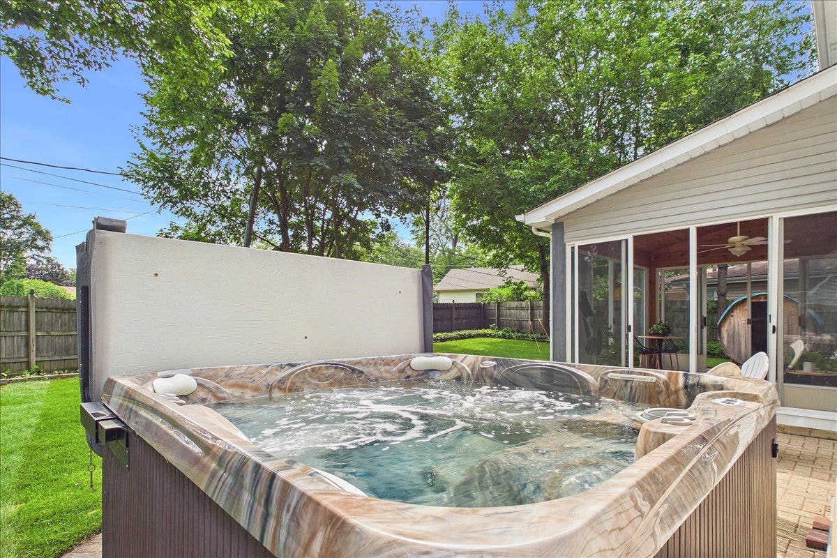 33202 N Woodland Terrace, Grayslake, IL 60030 33202 N Woodland Terrace, Grayslake, IL 60030
