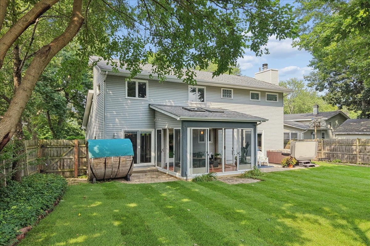 33202 N Woodland Terrace, Grayslake, IL 60030 33202 N Woodland Terrace, Grayslake, IL 60030