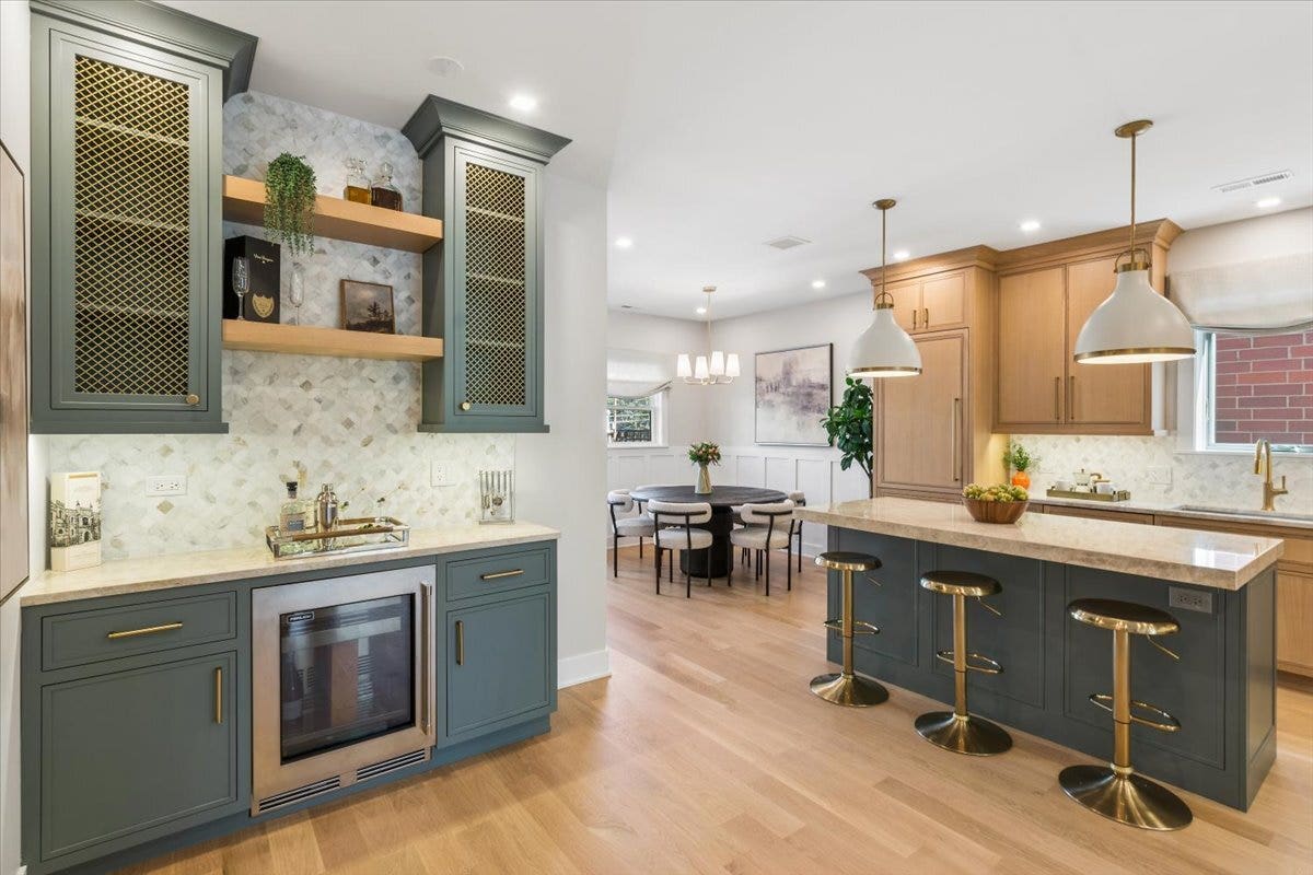 616 W Willow Street, Chicago, IL 60614 616 W Willow Street, Chicago, IL 60614