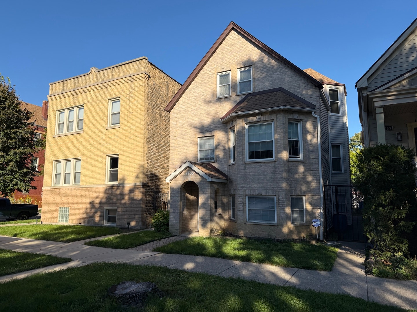 3755 N Christiana Avenue, #2, Chicago, IL 60618 3755 N Christiana Avenue, #2, Chicago, IL 60618