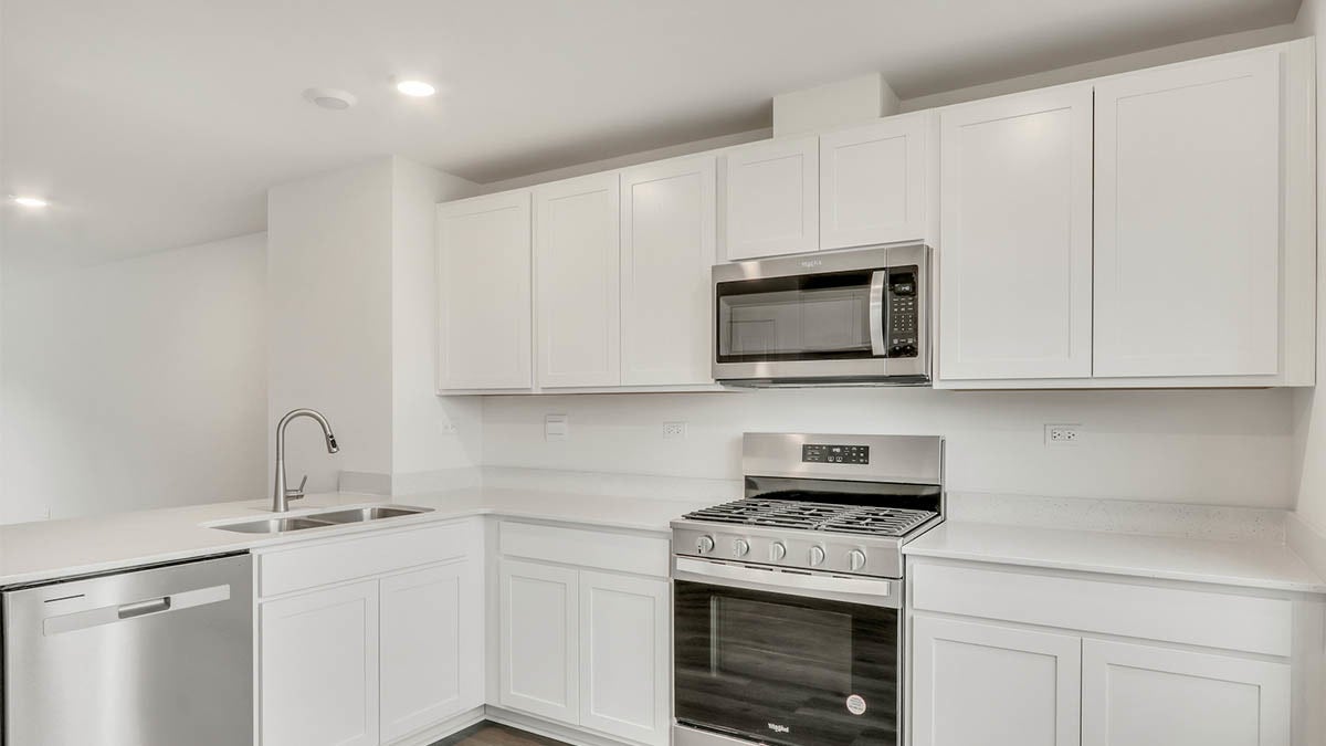 415 Lakeshore Court, St. Charles, IL 60174 415 Lakeshore Court, St. Charles, IL 60174