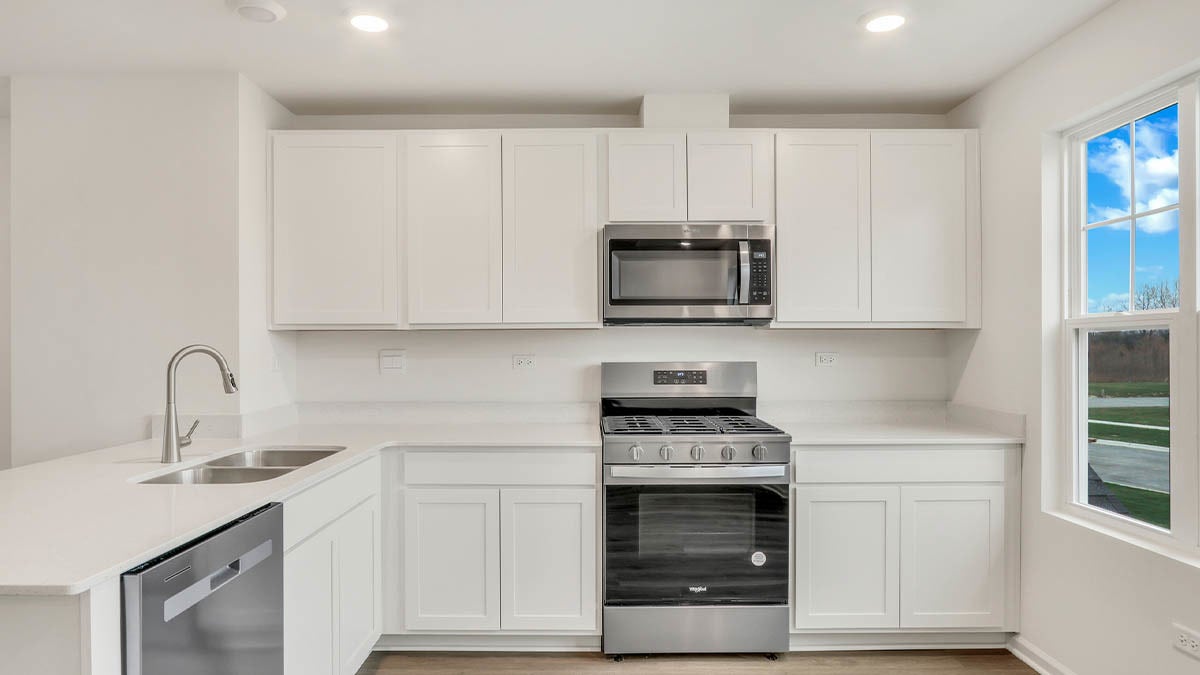415 Lakeshore Court, St. Charles, IL 60174 415 Lakeshore Court, St. Charles, IL 60174