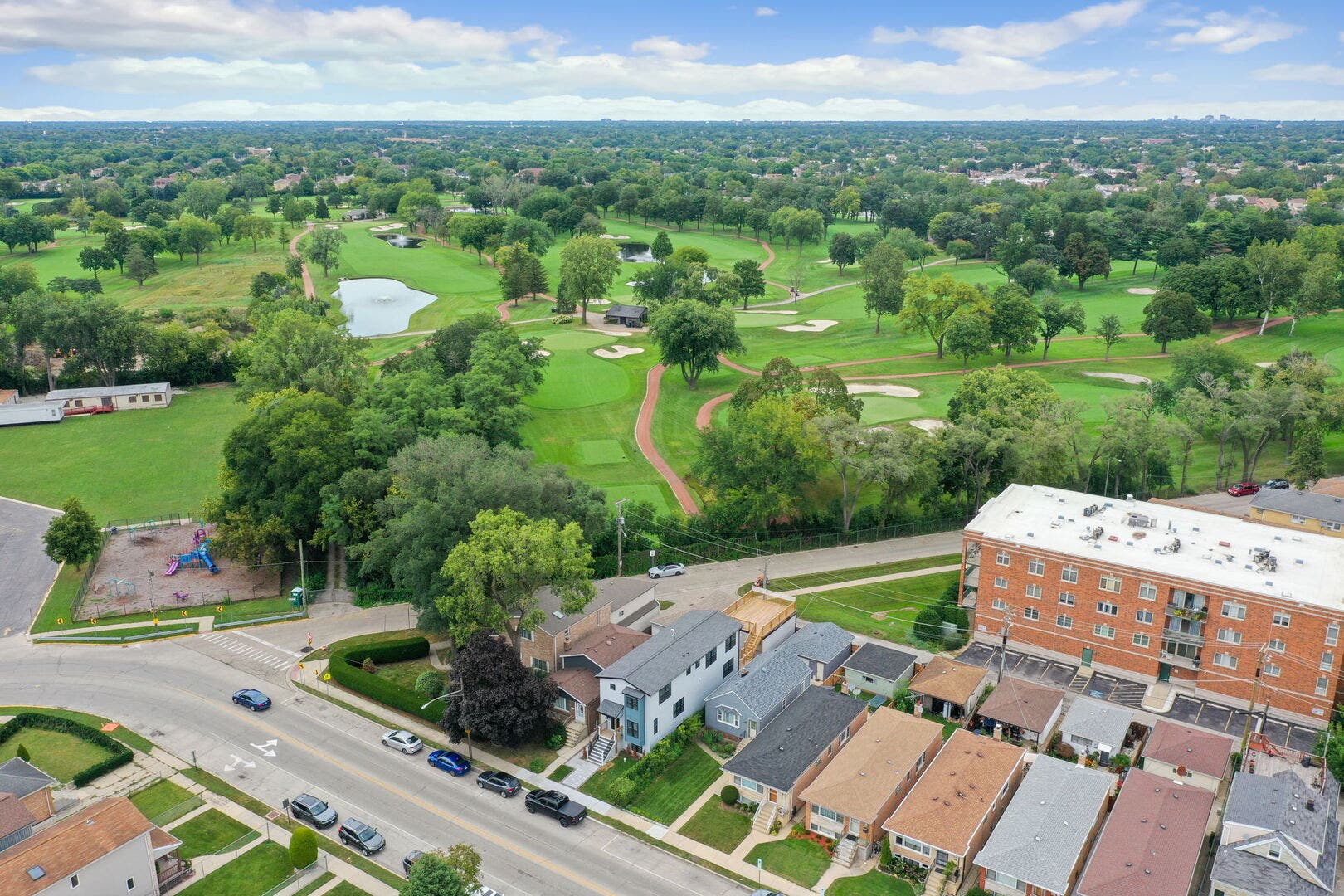 6672 W Montrose Avenue, Harwood Heights, IL 60706 6672 W Montrose Avenue, Harwood Heights, IL 60706