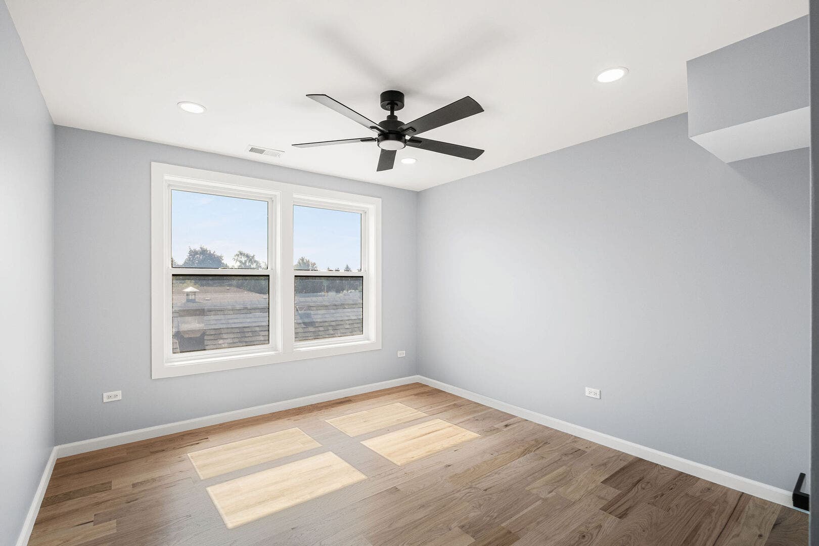 6672 W Montrose Avenue, Harwood Heights, IL 60706 6672 W Montrose Avenue, Harwood Heights, IL 60706