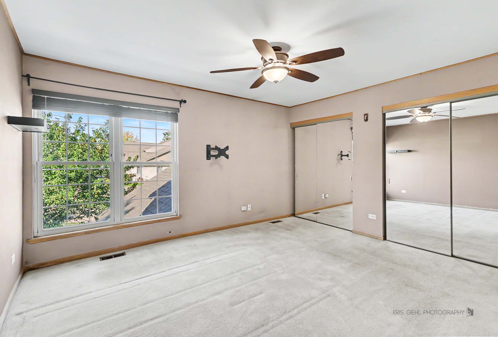1724 Court Street, McHenry, IL 60051