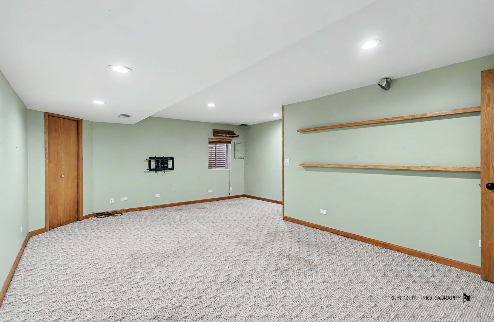 1724 Court Street, McHenry, IL 60051