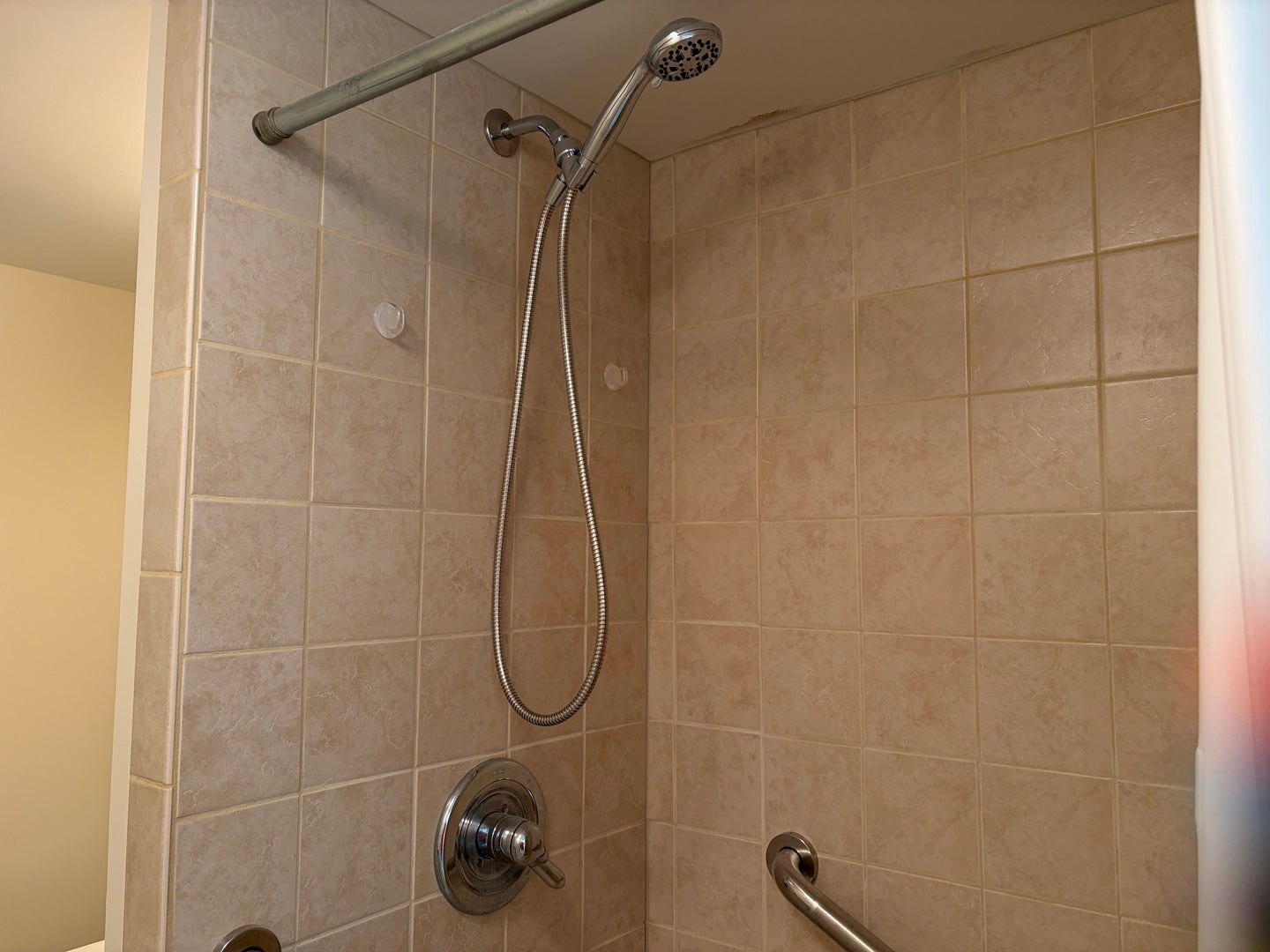 REDONE MASTER SHOWER WITH SMALL STEP INTO THE UNIT