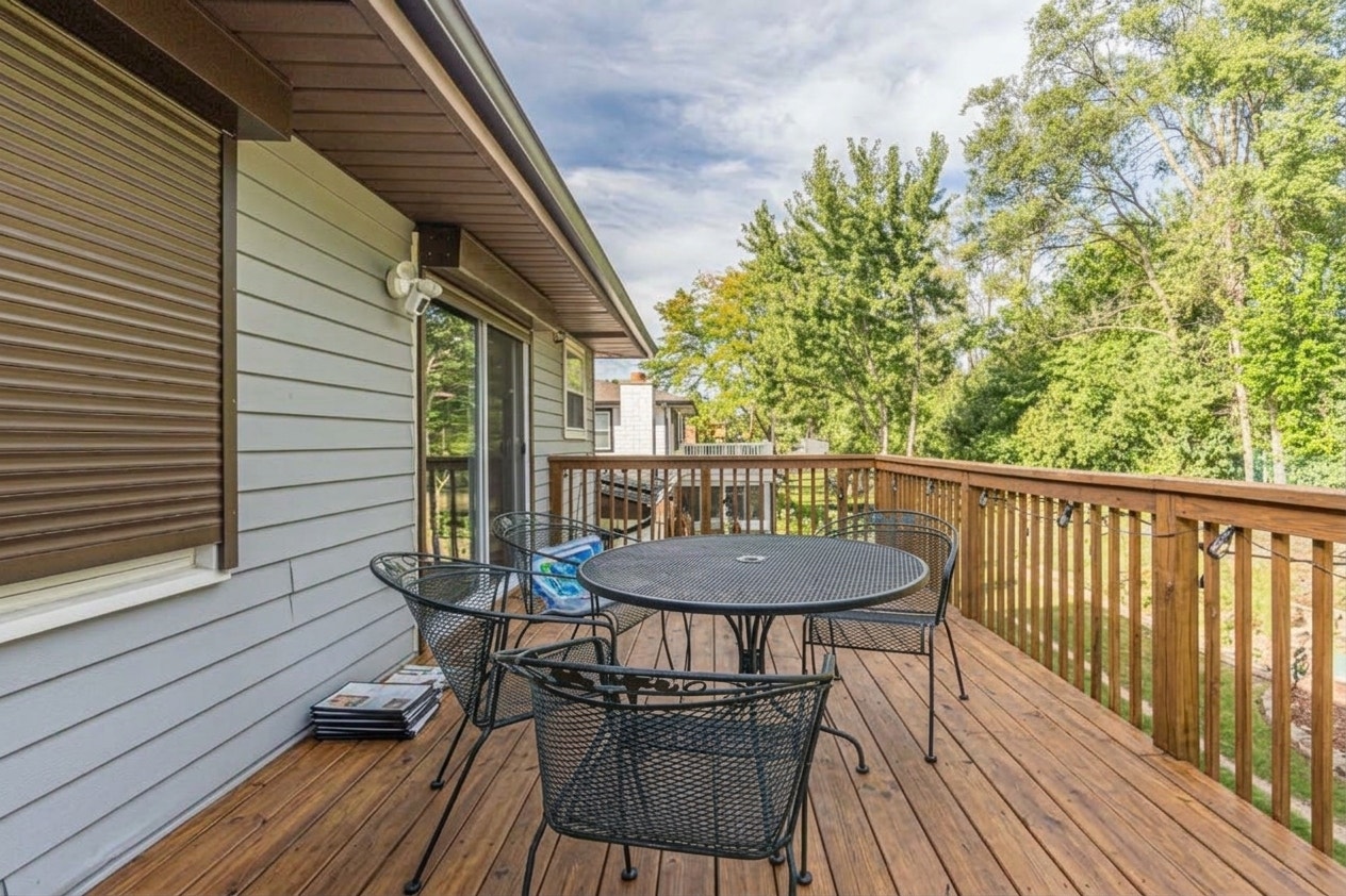 315 Morningside Drive, Bloomingdale, IL 60108 315 Morningside Drive, Bloomingdale, IL 60108