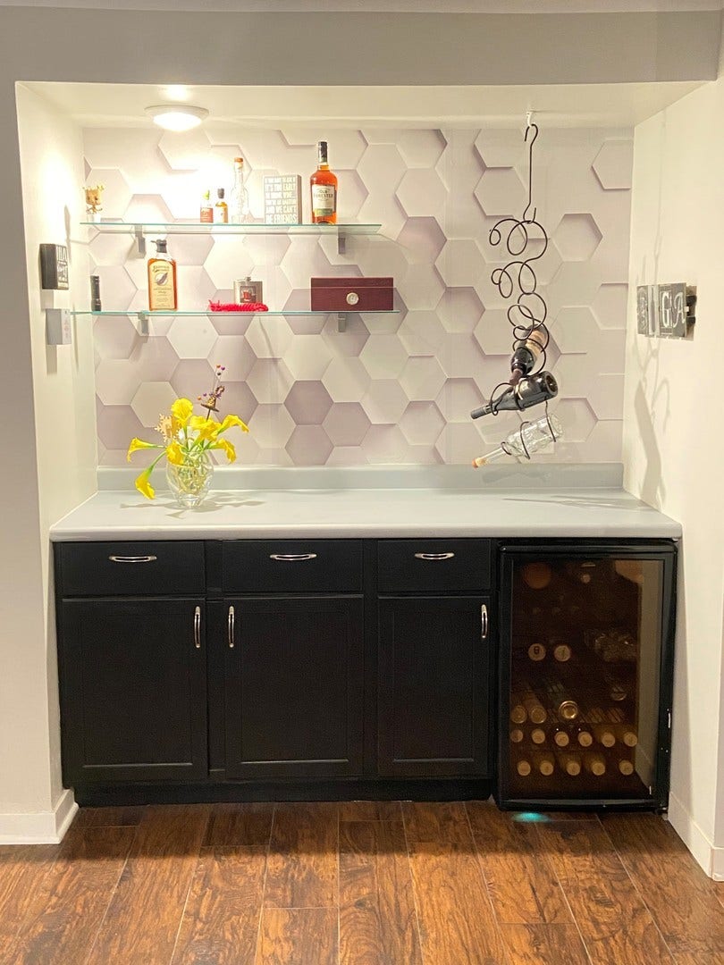 315 Morningside Drive, Bloomingdale, IL 60108 Drybar Unit A