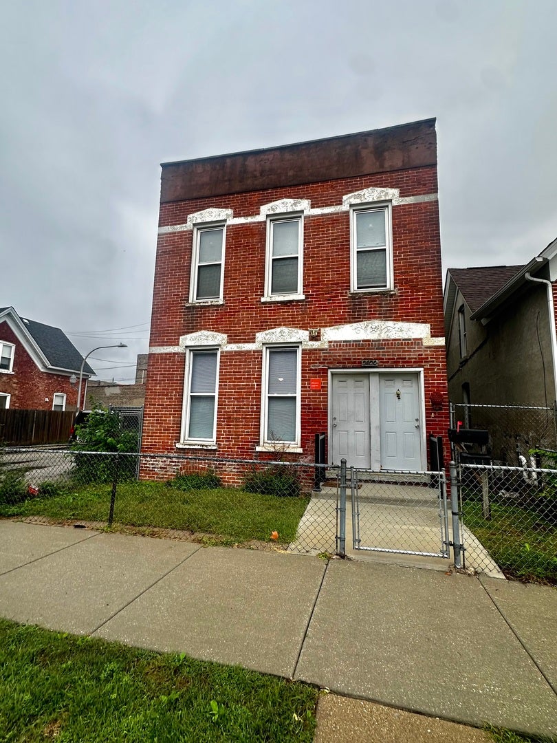 2624 W 15th Street, #1, Chicago, IL 60608 2624 W 15th Street, #1, Chicago, IL 60608