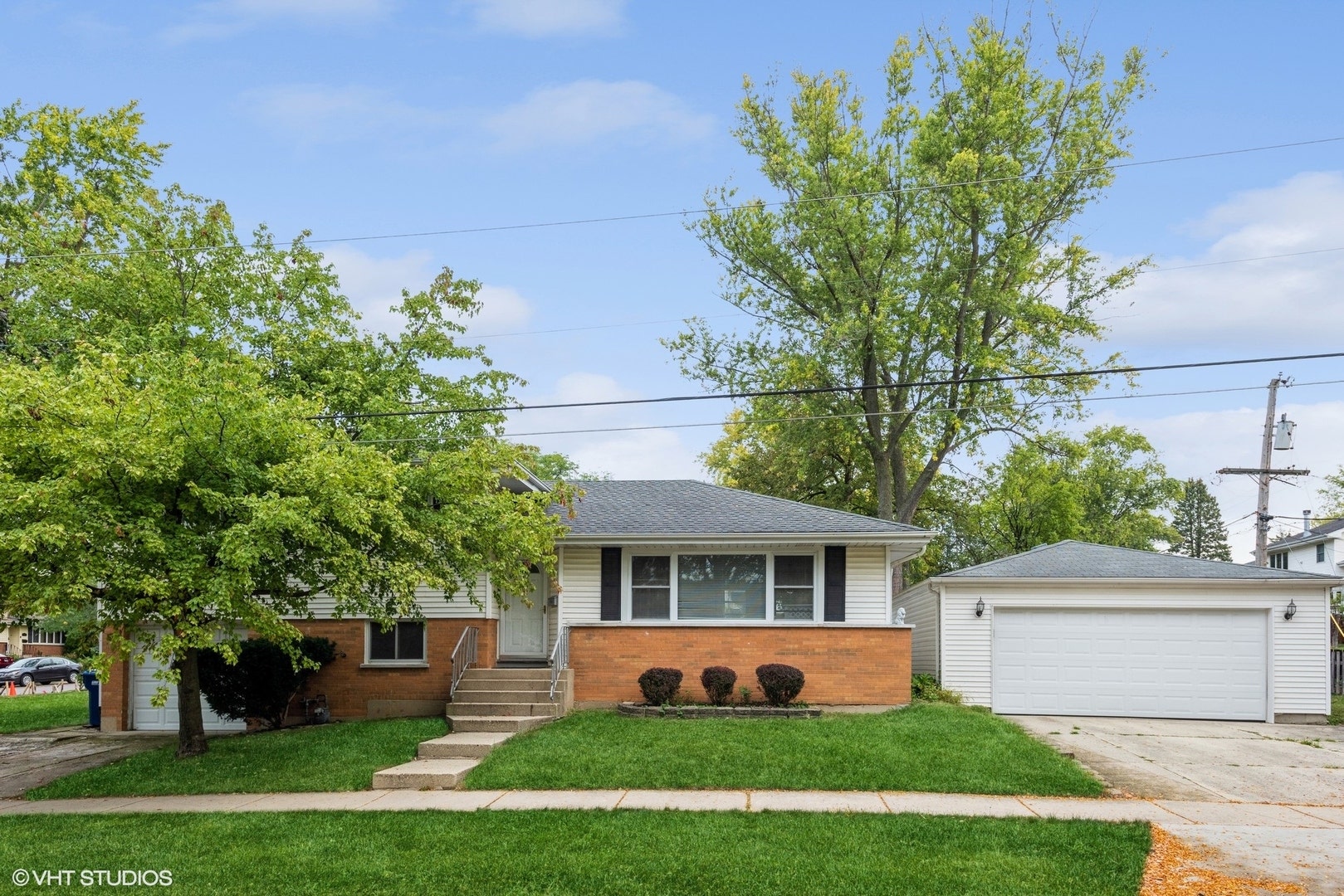 319 Shirley Court, Wheaton, IL 60187 319 Shirley Court, Wheaton, IL 60187