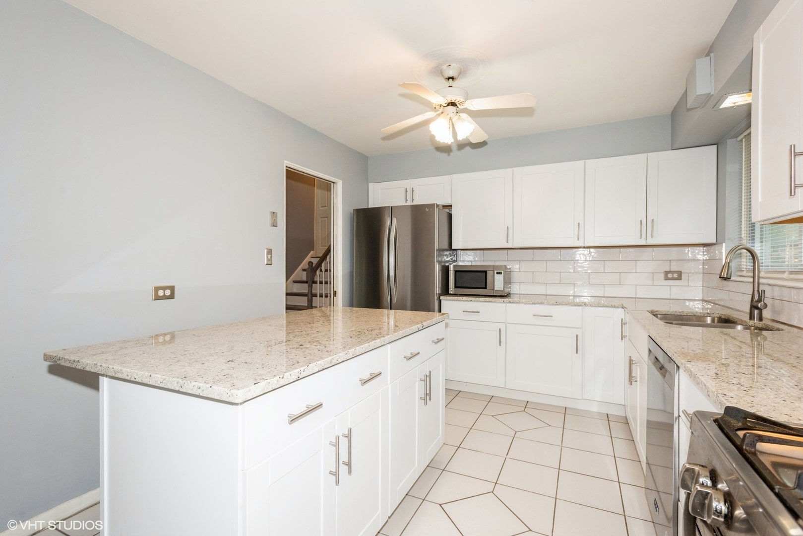 319 Shirley Court, Wheaton, IL 60187 319 Shirley Court, Wheaton, IL 60187