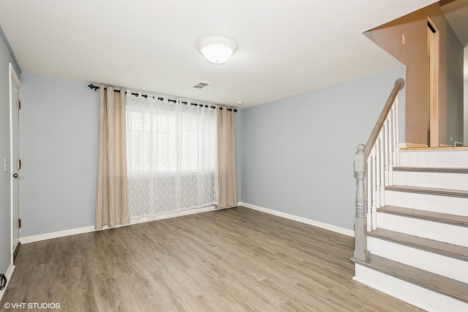 319 Shirley Court, Wheaton, IL 60187 319 Shirley Court, Wheaton, IL 60187