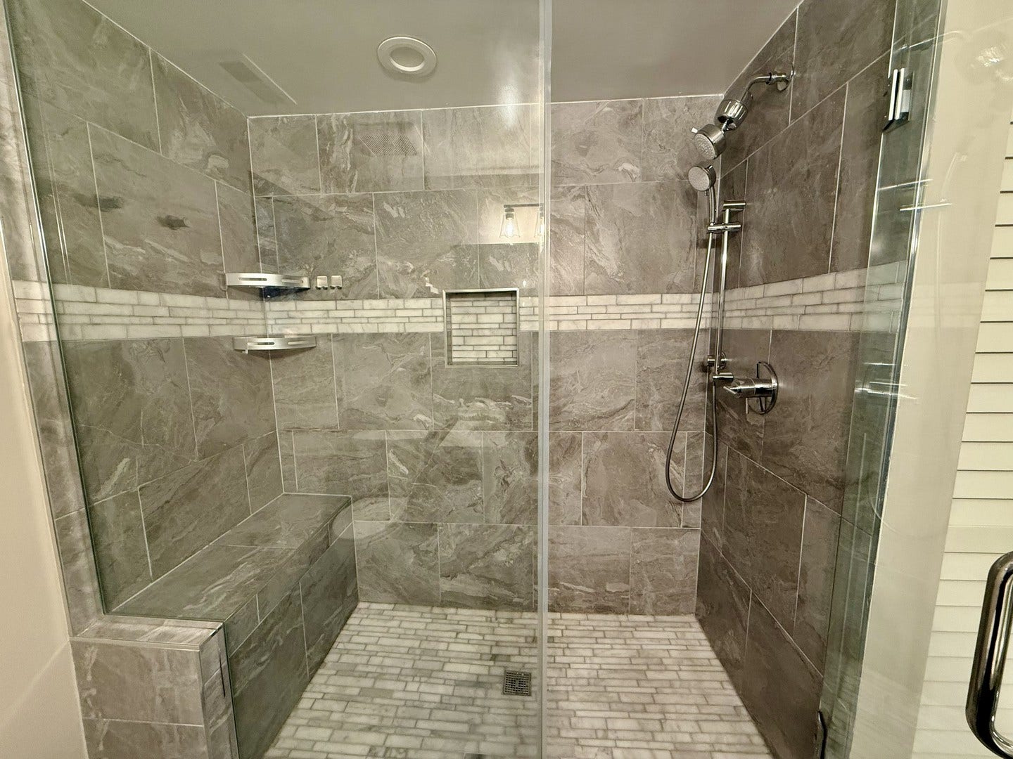 1635 W Beach Avenue, #1, Chicago, IL 60622 1635 W Beach Avenue, #1, Chicago, IL 60622
