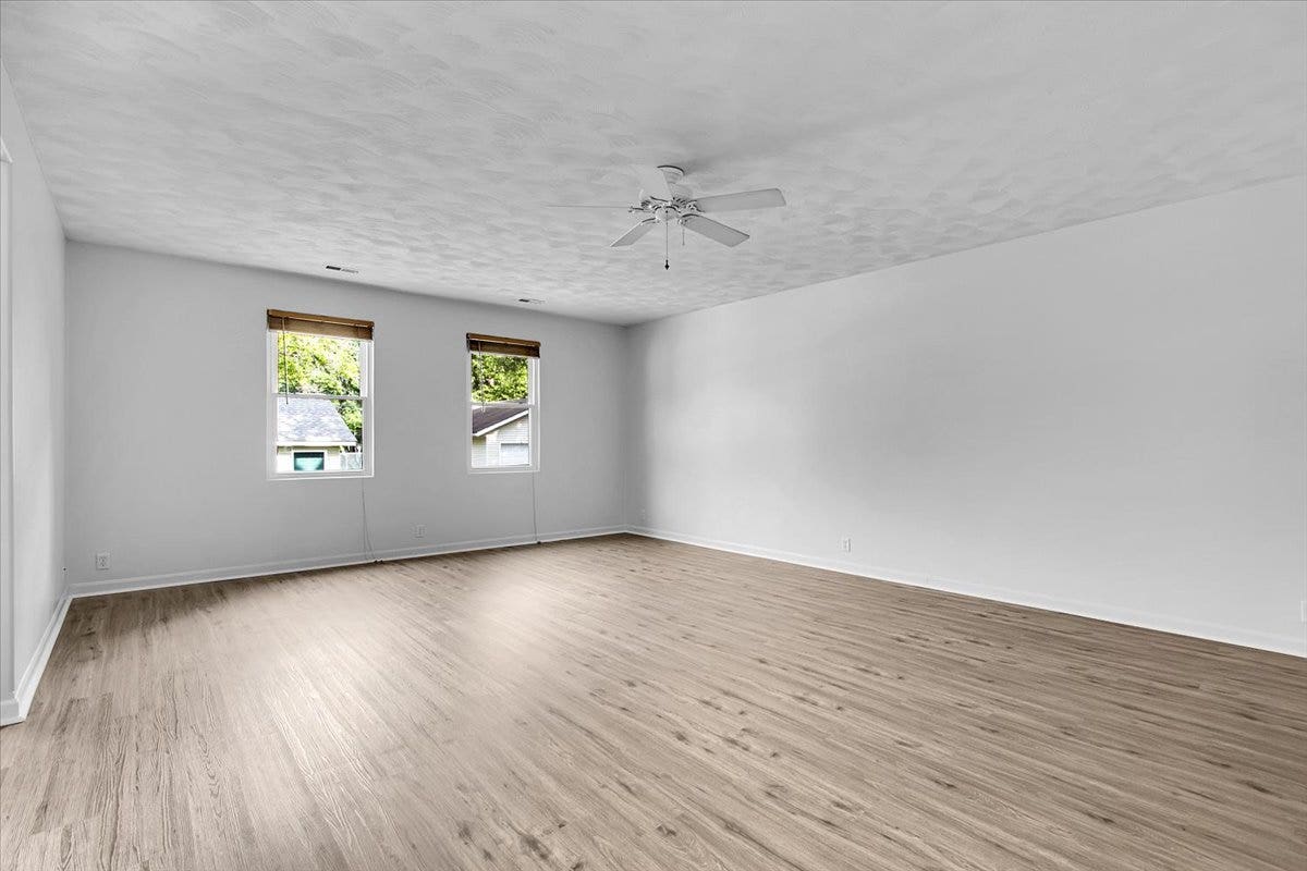 295 N 1st Avenue, Coal City, IL 60416