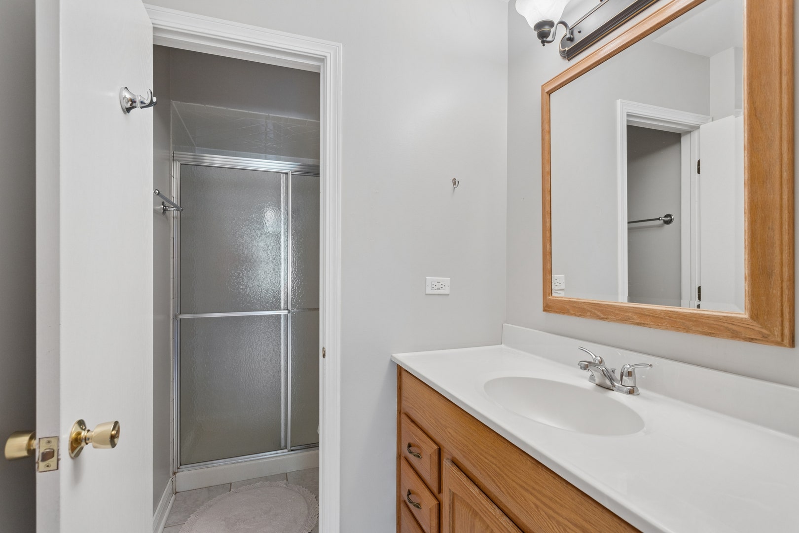7510 Farmingdale Drive, #210, Darien, IL 60561 7510 Farmingdale Drive, #210, Darien, IL 60561