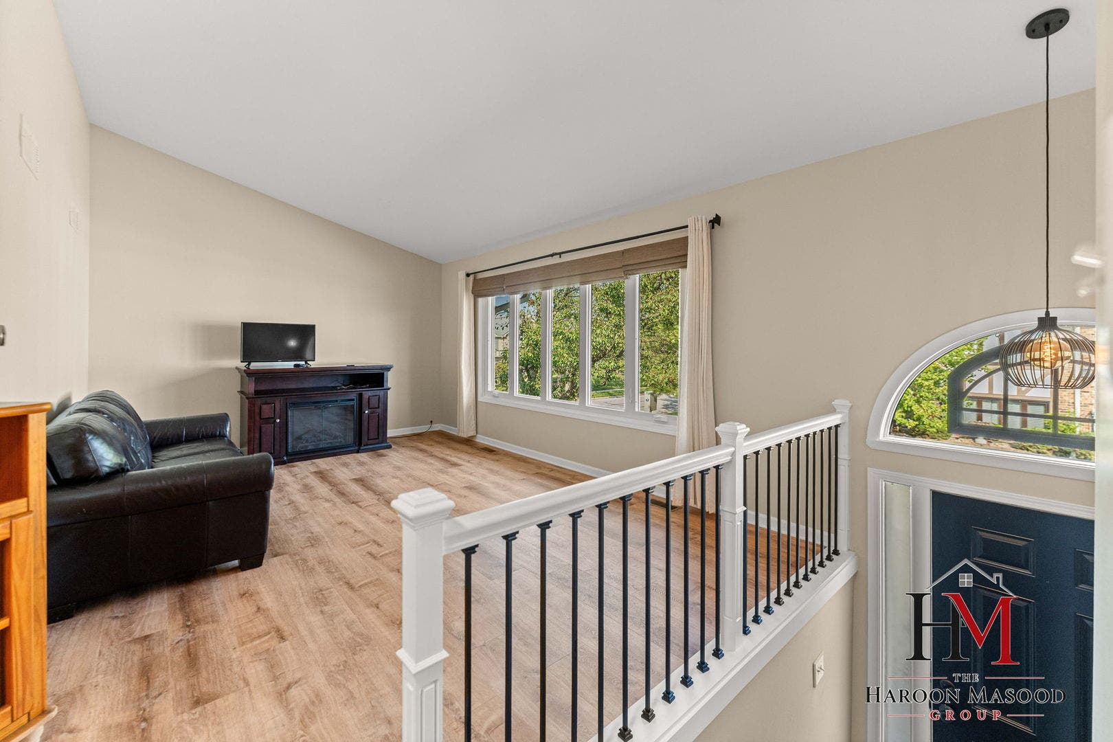 9241 Windsor Parkway, Tinley Park, IL 60487 9241 Windsor Parkway, Tinley Park, IL 60487
