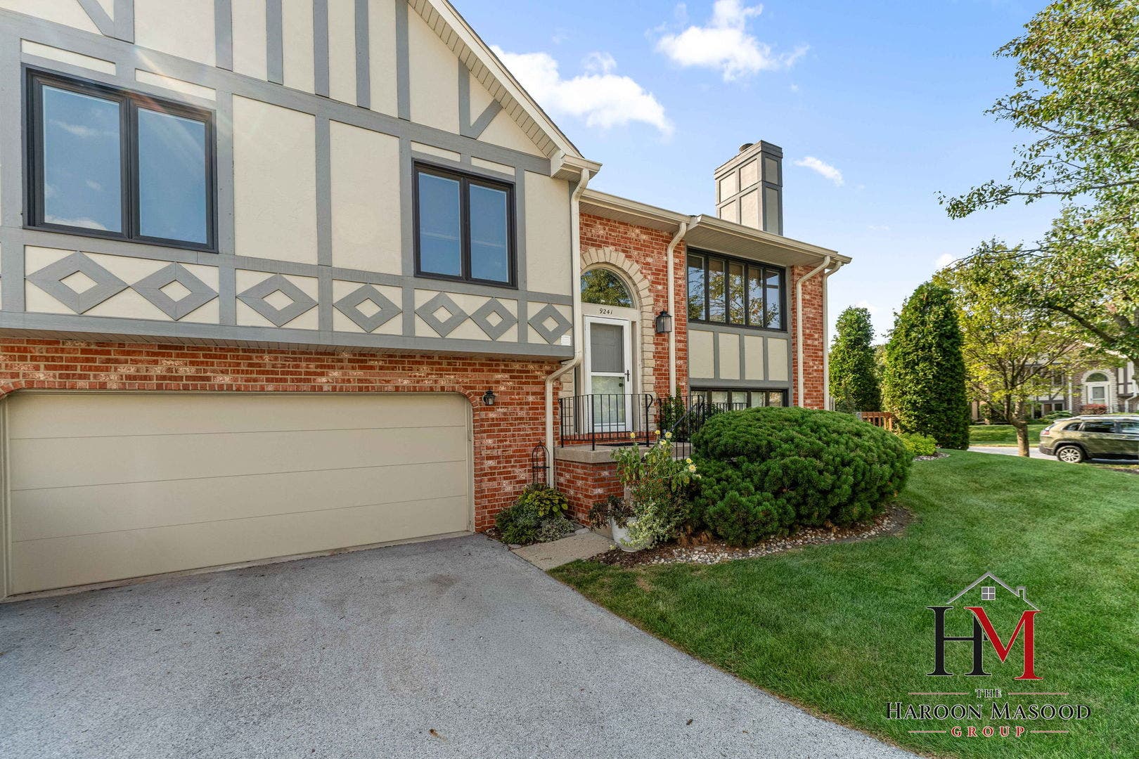 9241 Windsor Parkway, Tinley Park, IL 60487 9241 Windsor Parkway, Tinley Park, IL 60487