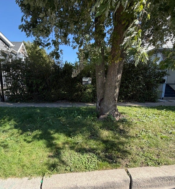 1127 N Waller Avenue, Chicago, IL 60651 1127 N Waller Avenue, Chicago, IL 60651