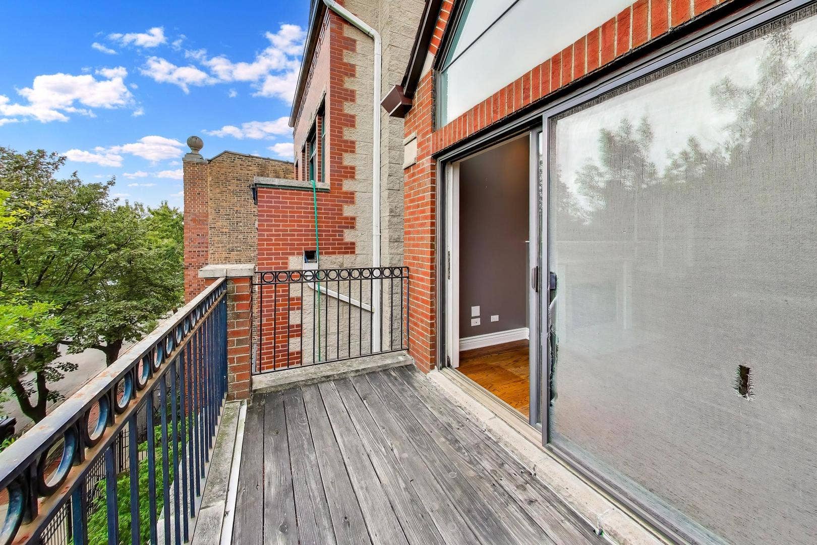 2032 N BURLING Street, #3, Chicago, IL 60614